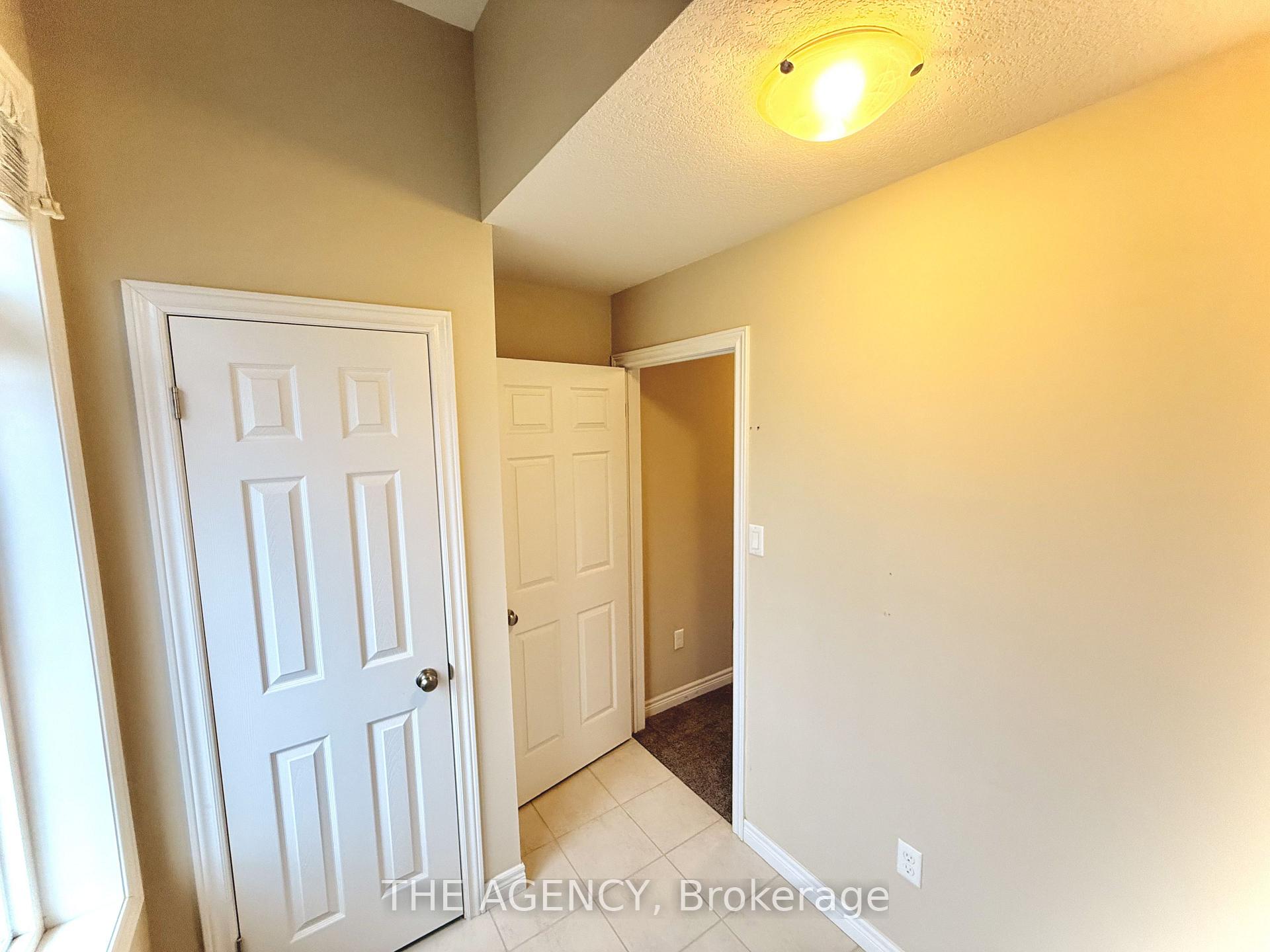 Photo 35 of 20 Drone Crescent, Guelph, Willow West/Sugarbush/West Acres — HOMEH