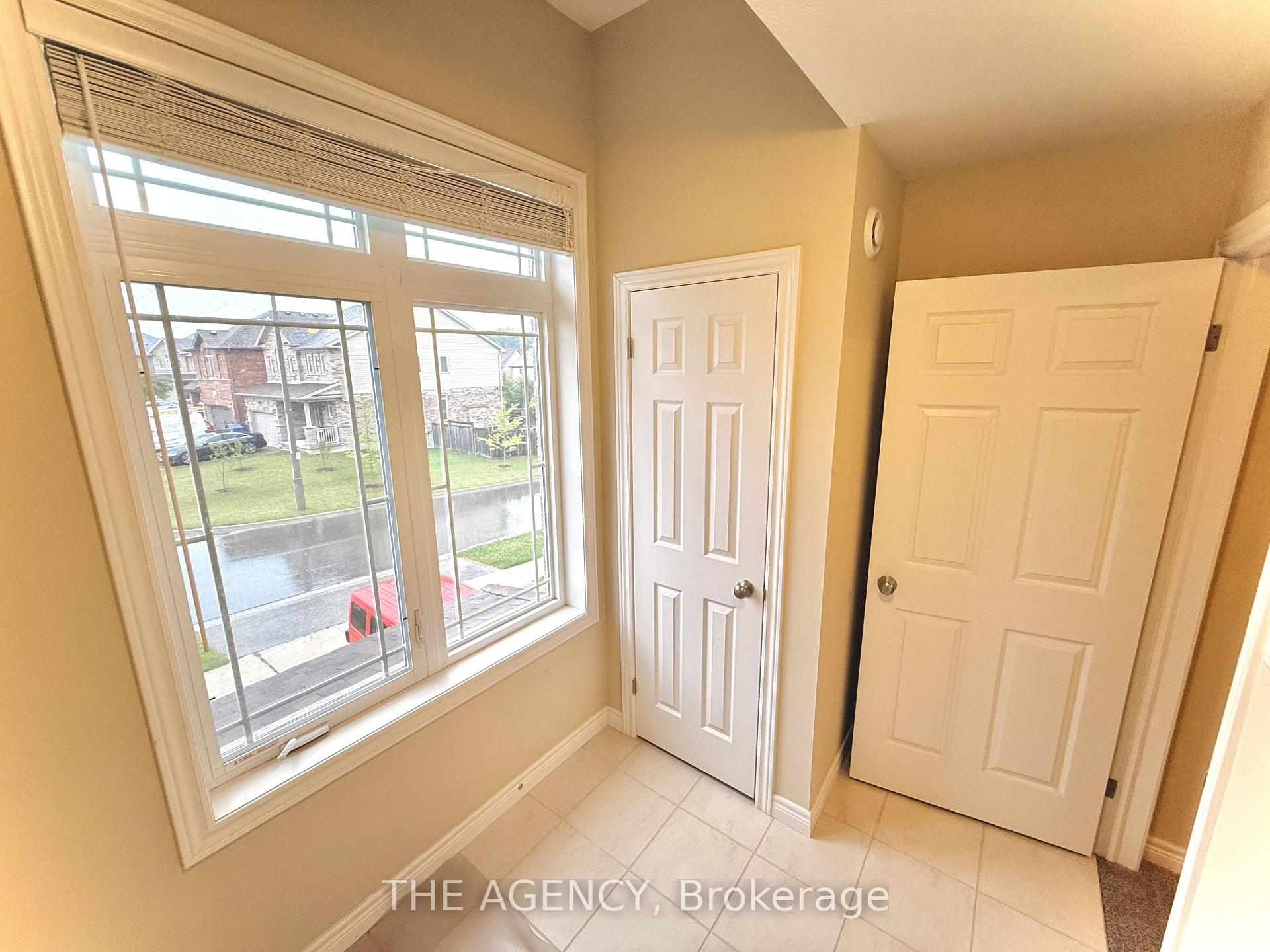 Photo 36 of 20 Drone Crescent, Guelph, Willow West/Sugarbush/West Acres — HOMEH