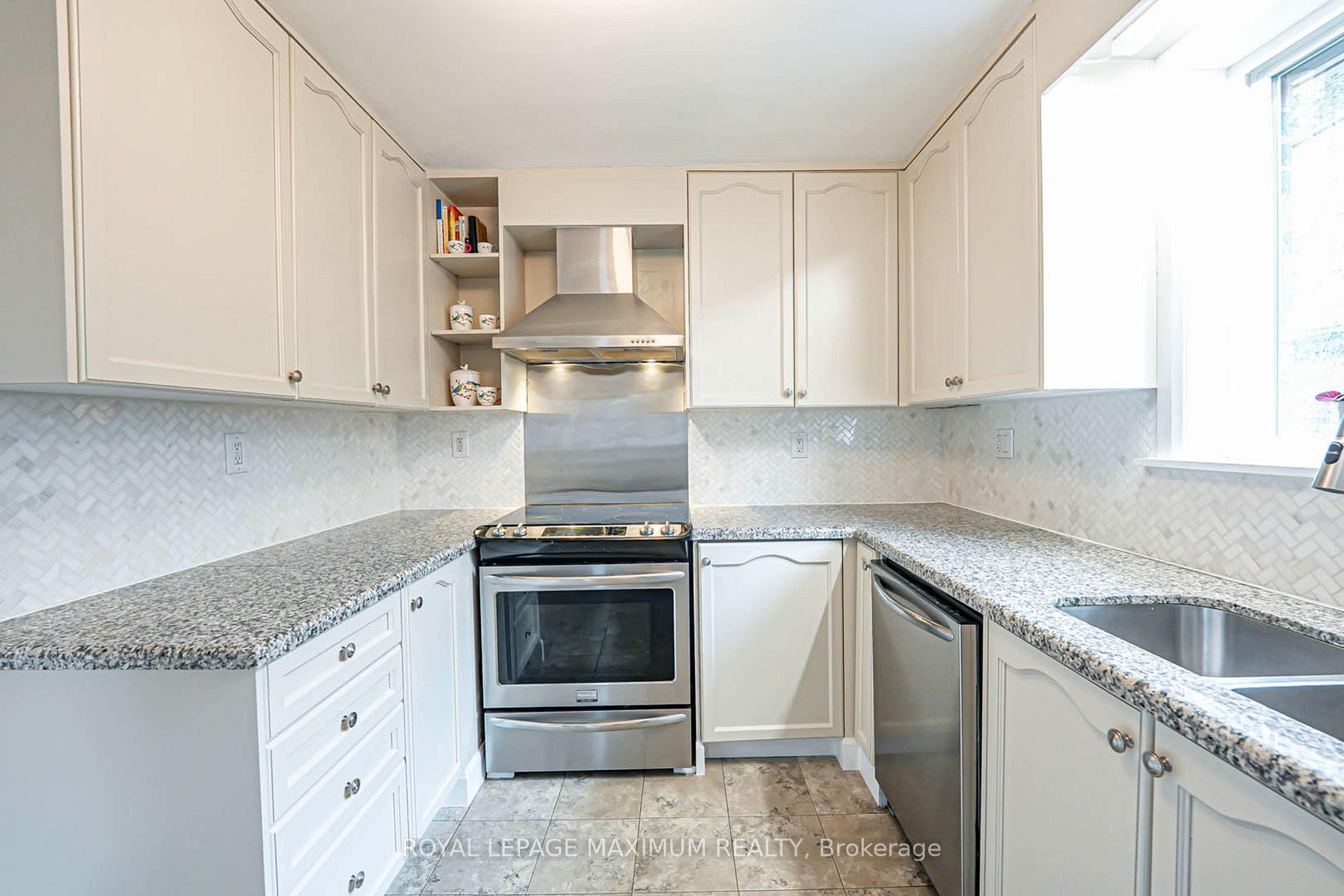 Photo 10 of 2113 Keele Street, North York, Beechborough-Greenbrook — HOMEH