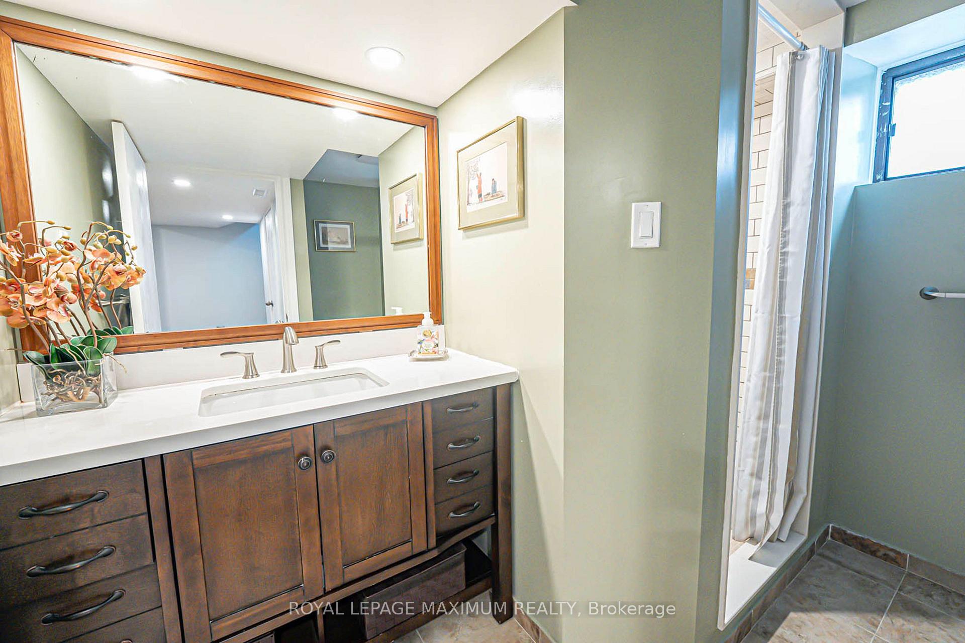 Photo 31 of 2113 Keele Street, North York, Beechborough-Greenbrook — HOMEH