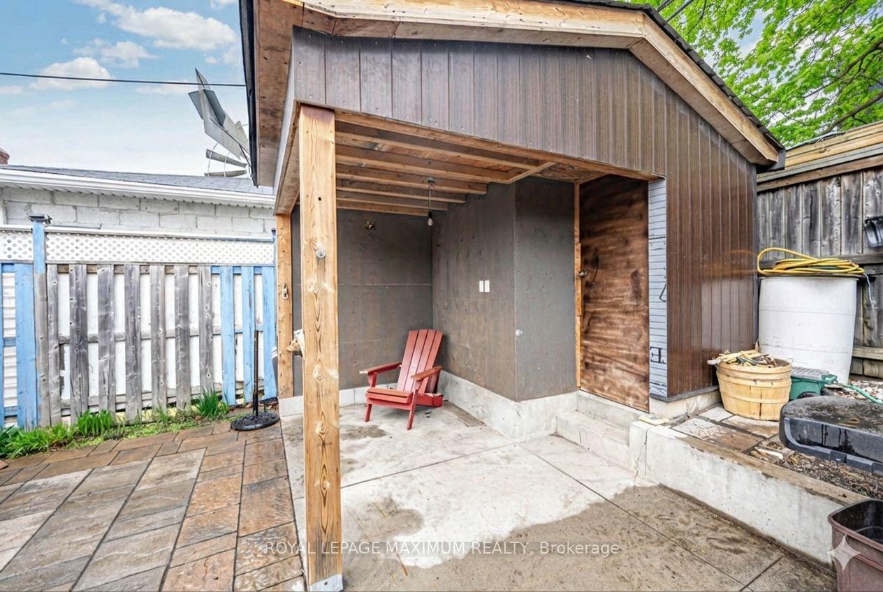Photo 37 of 2113 Keele Street, North York, Beechborough-Greenbrook — HOMEH
