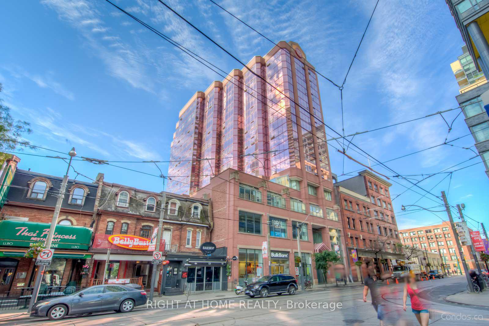 Front of Unit PH1206, 393 King Street W