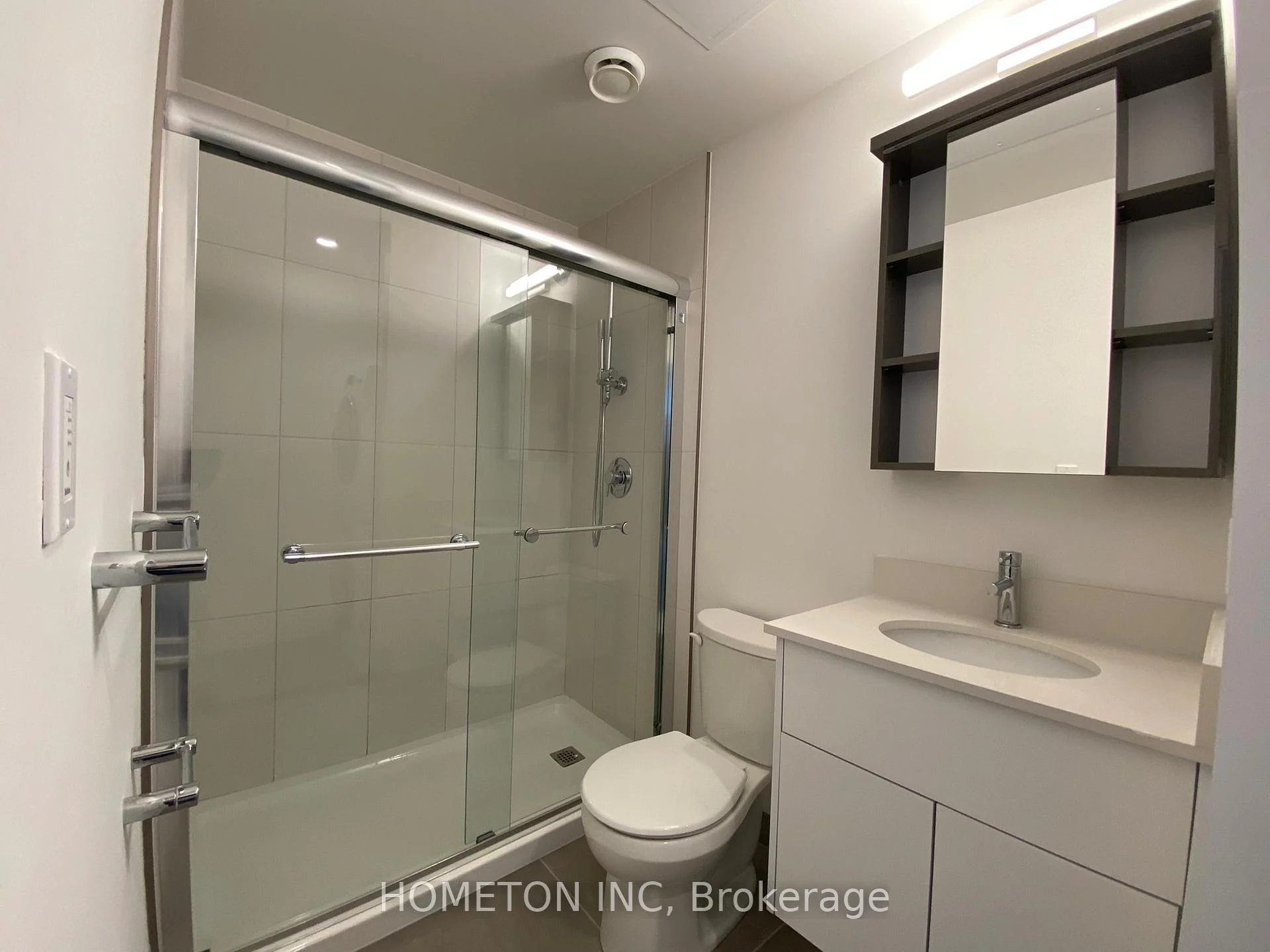 Photo 7 of Unit 1603, 60 Frederick Street, Kitchener, Civic Centre — HOMEH