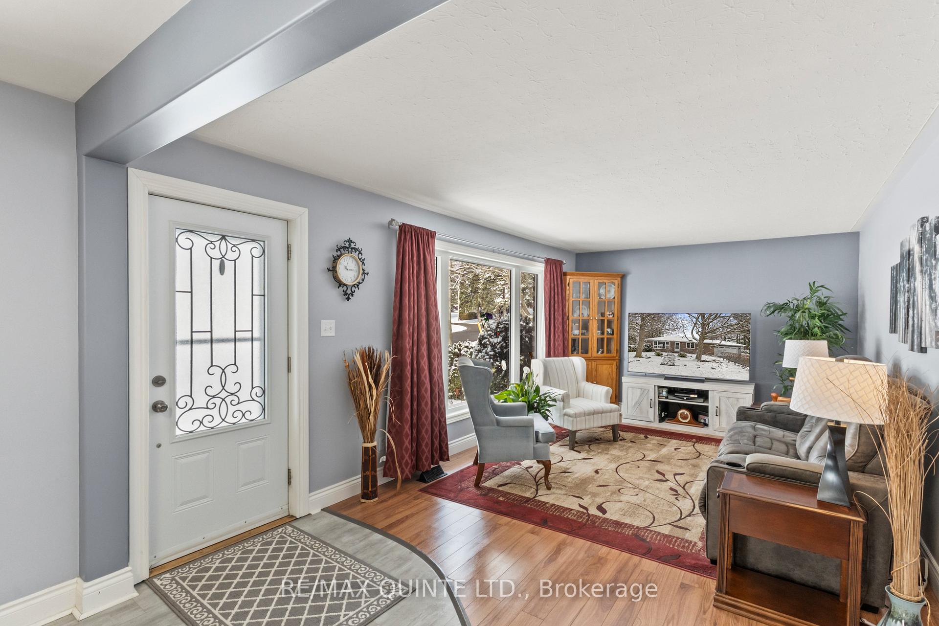 Photo 10 of 9 Cheer Drive, Brighton — HOMEH