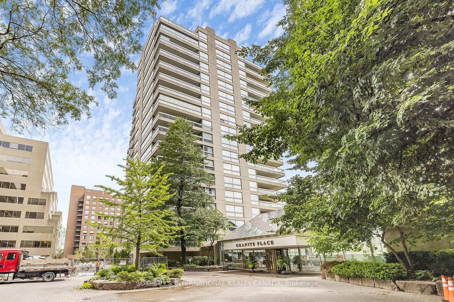 Photo 1 of Unit 902, 61 St Clair Avenue W, Toronto, Yonge-St. Clair — HOMEH