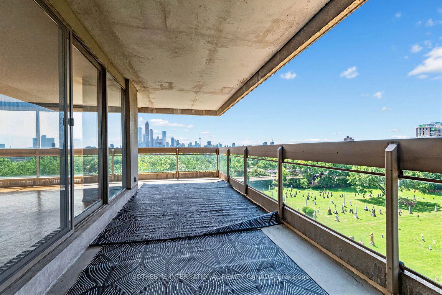 Photo 29 of Unit 902, 61 St Clair Avenue W, Toronto, Yonge-St. Clair — HOMEH