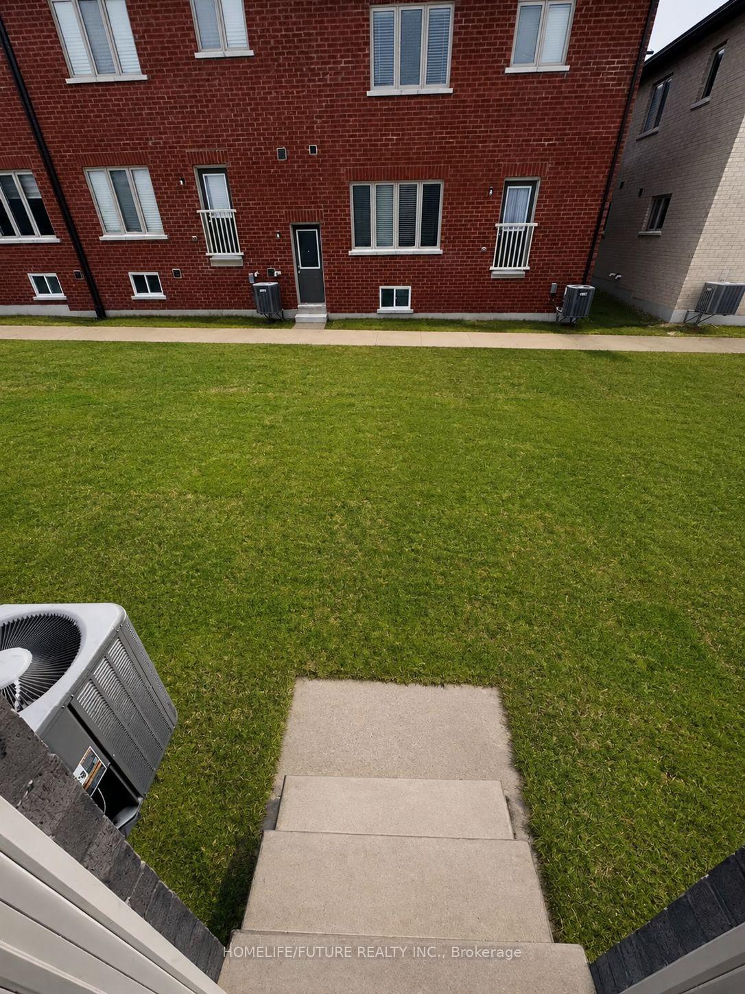 Photo 11 of 1110 Cameo Street, Pickering, Rural Pickering — HOMEH