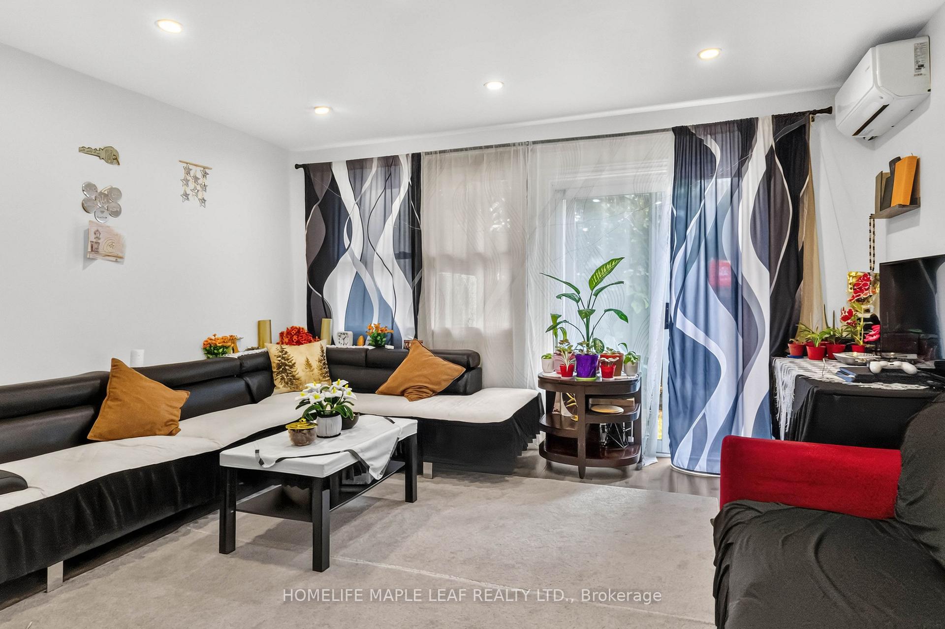 Photo 10 of Unit 19, 178 Grulke Street, Kitchener, Centreville Chicopee — HOMEH