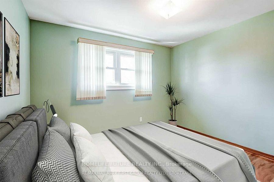 Photo 11 of Unit Main, 361 Gliddon Avenue, Oshawa, Central — HOMEH