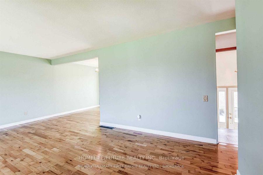 Photo 13 of Unit Main, 361 Gliddon Avenue, Oshawa, Central — HOMEH