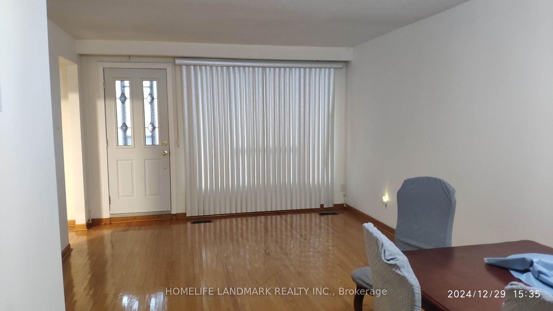 Photo 3 of Unit UPPER, 31 Pawnee Avenue, North York, Pleasant View — HOMEH