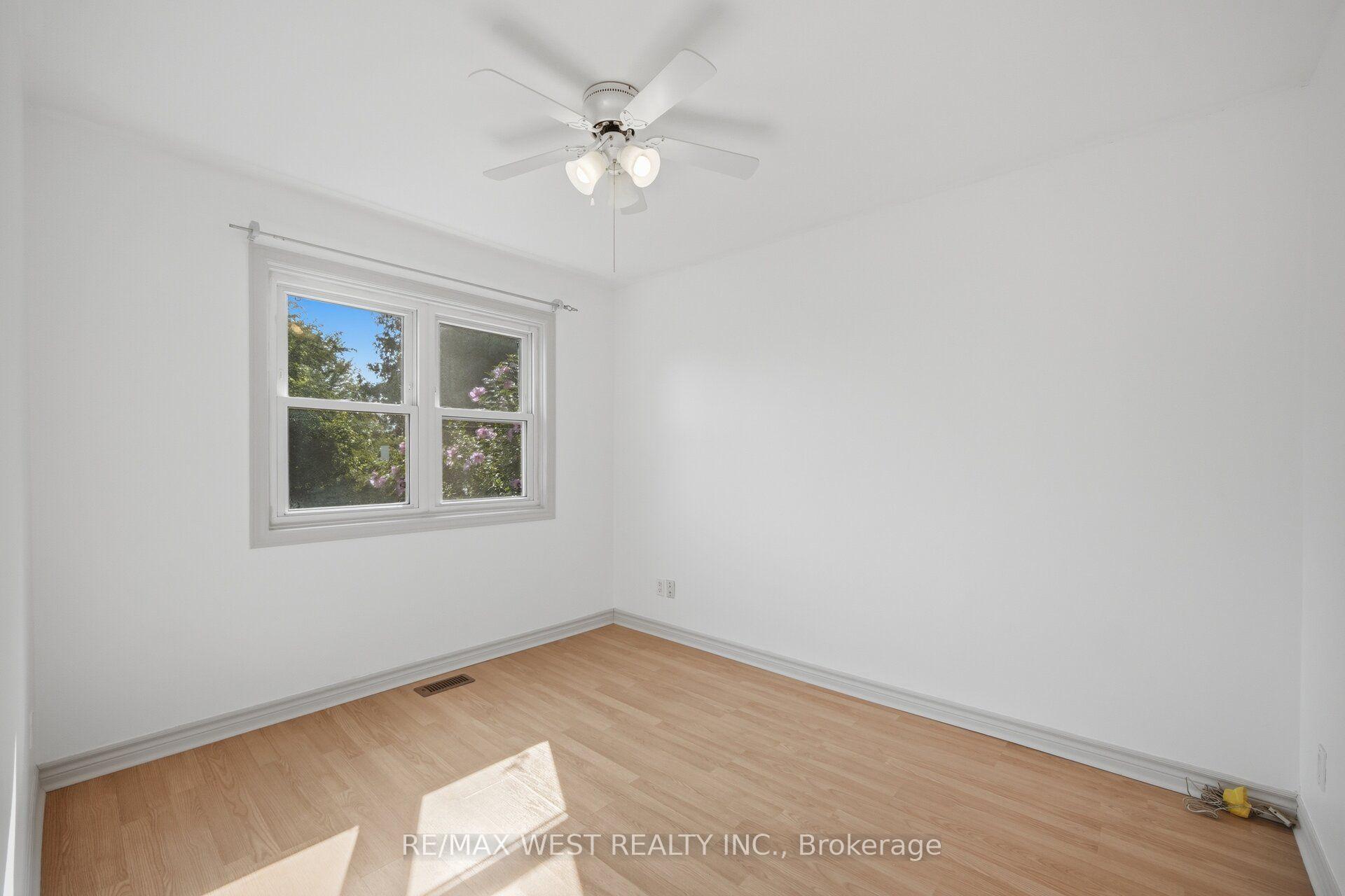 Photo 16 of 751 Meadowvale Road, Scarborough, Highland Creek — HOMEH