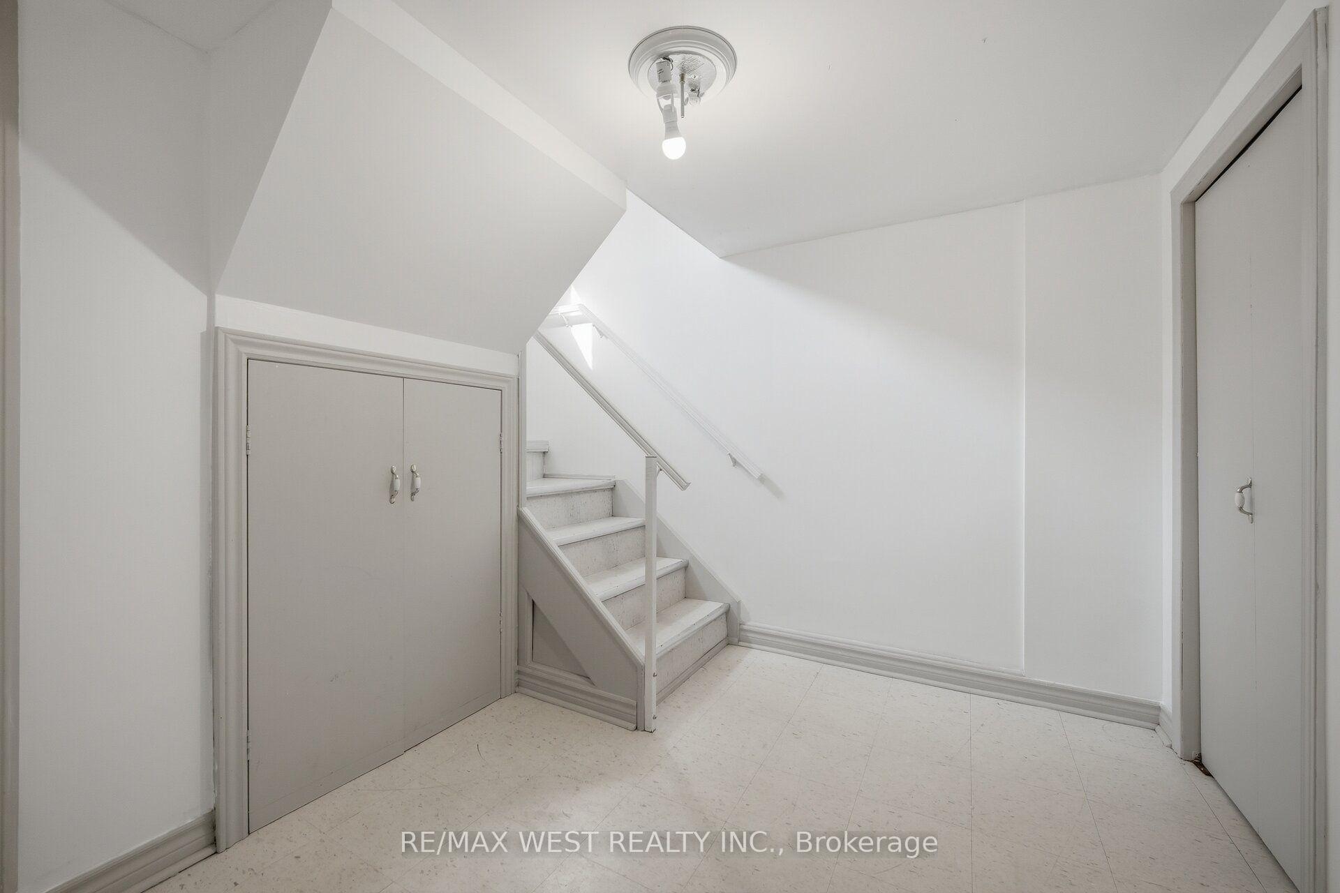Photo 20 of 751 Meadowvale Road, Scarborough, Highland Creek — HOMEH