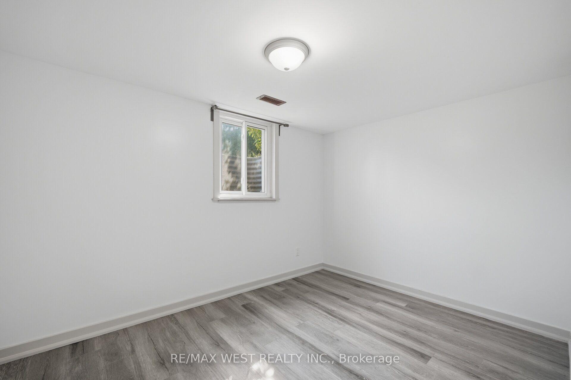 Photo 28 of 751 Meadowvale Road, Scarborough, Highland Creek — HOMEH