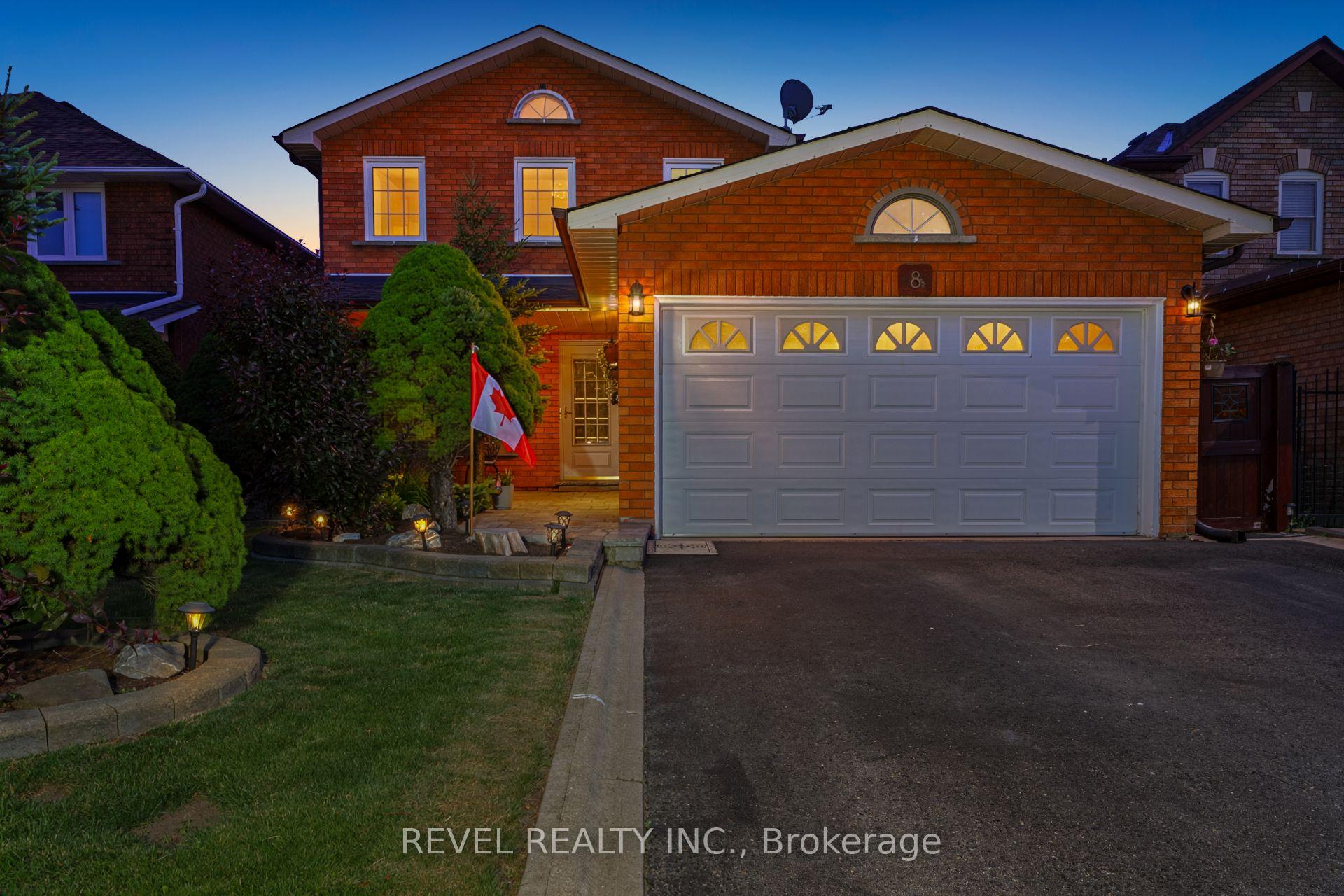 Photo of 8 Cochrane Avenue