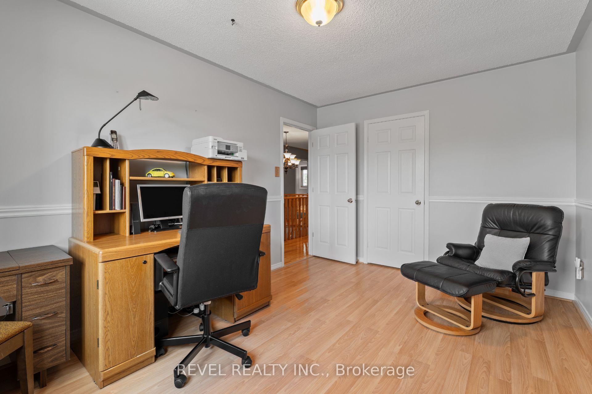 Photo 19 of 8 Cochrane Avenue, Brampton, Heart Lake East — HOMEH