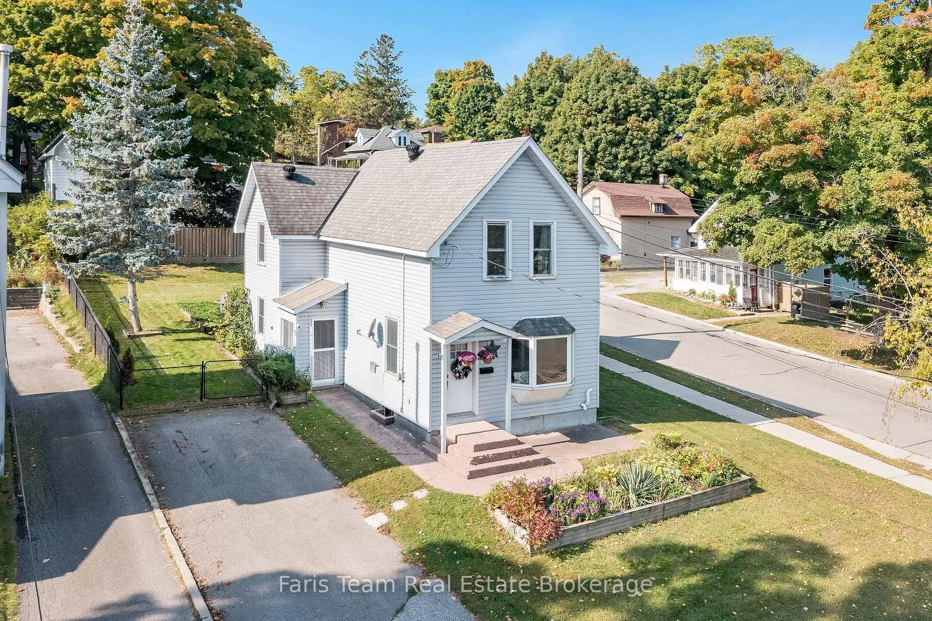 Photo 1 of 116 Fifth Street, Midland — HOMEH