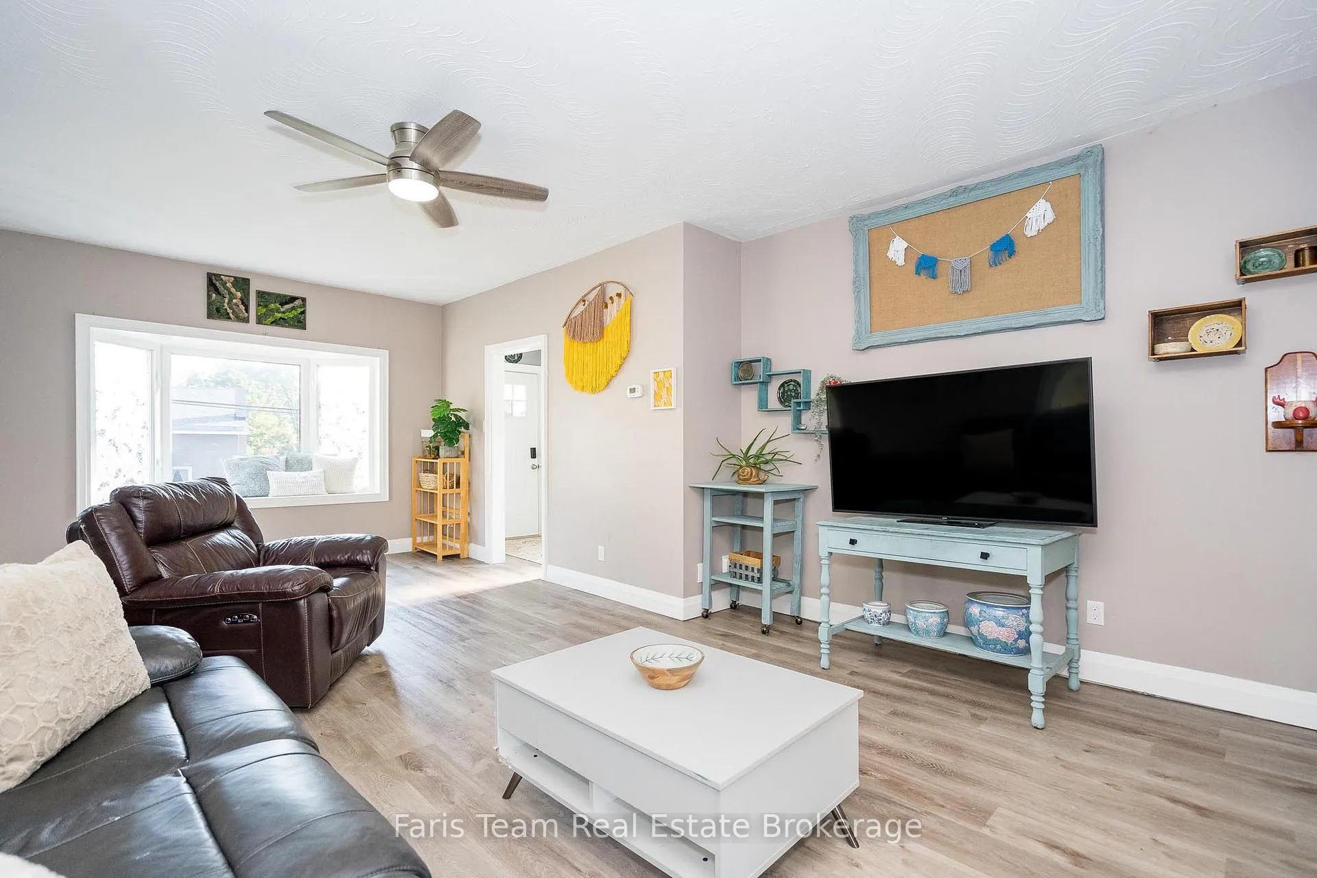 Photo 6 of 116 Fifth Street, Midland — HOMEH