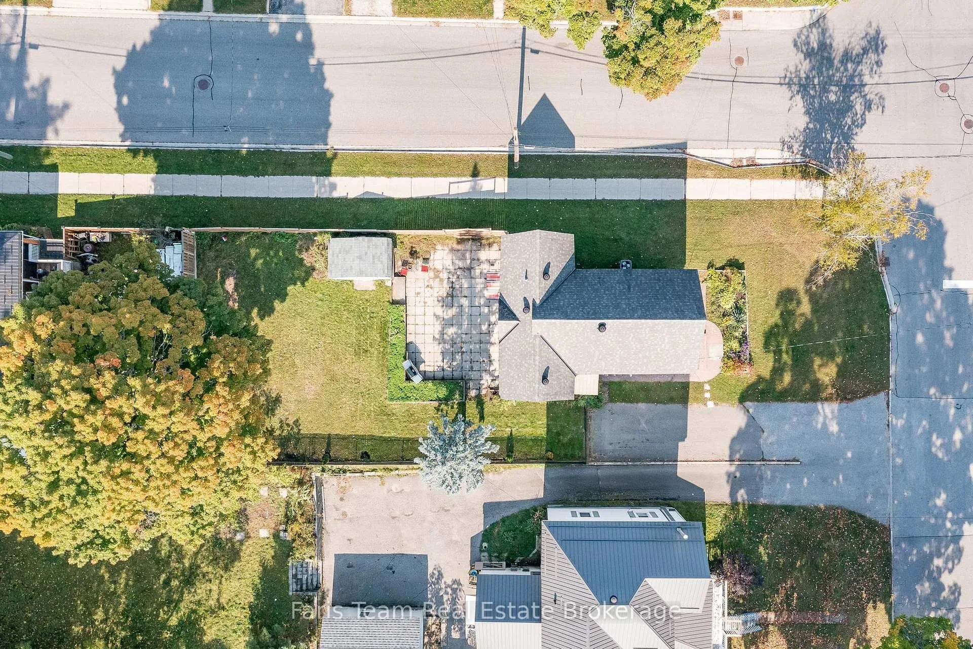 Photo 18 of 116 Fifth Street, Midland — HOMEH
