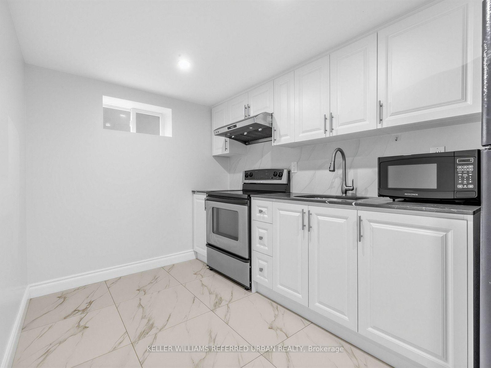 Photo 17 of 32 Granlea Road, North York, Willowdale East — HOMEH