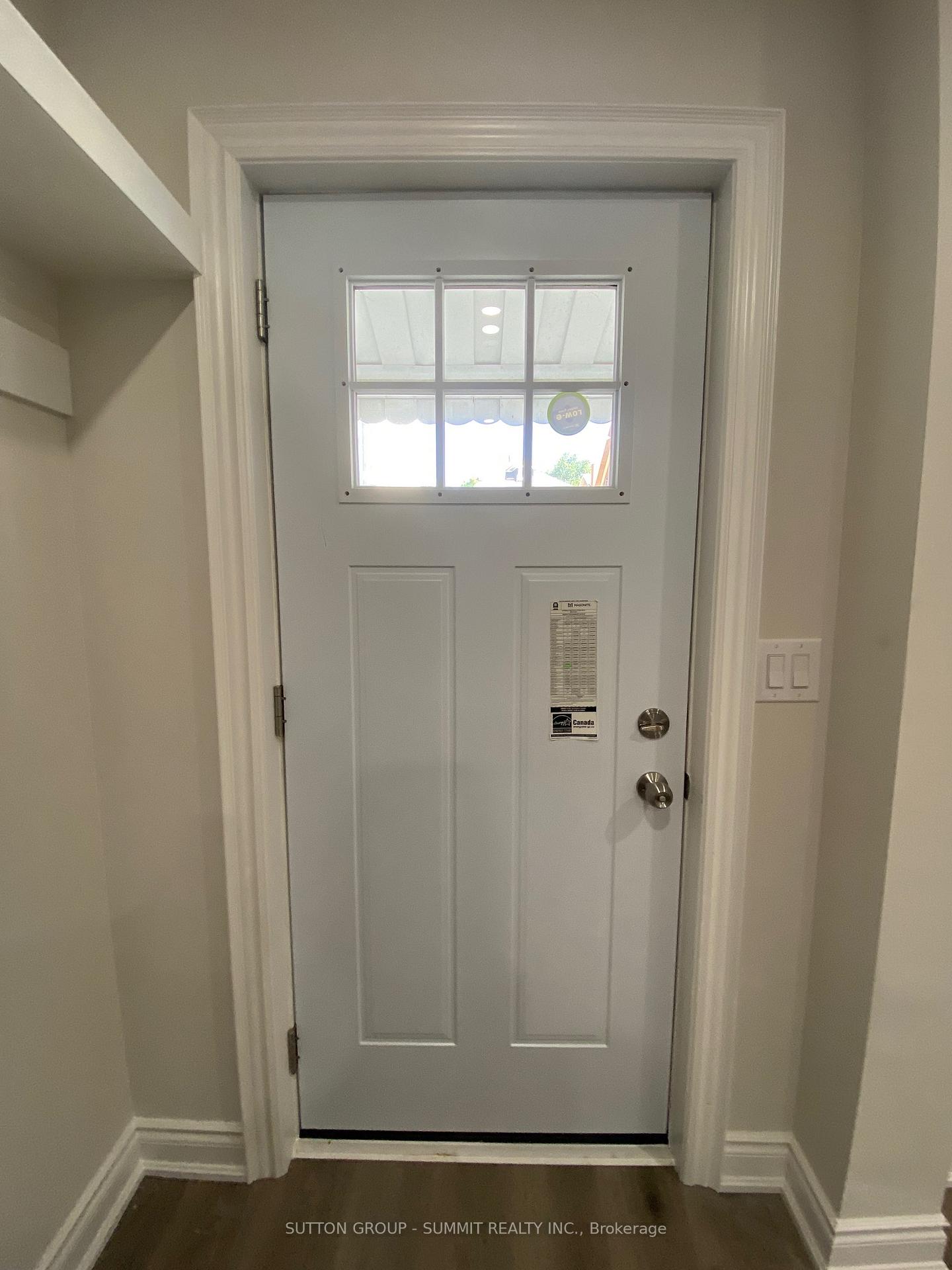 Photo 2 of Unit 4, 239 Main Street, King, Schomberg — HOMEH