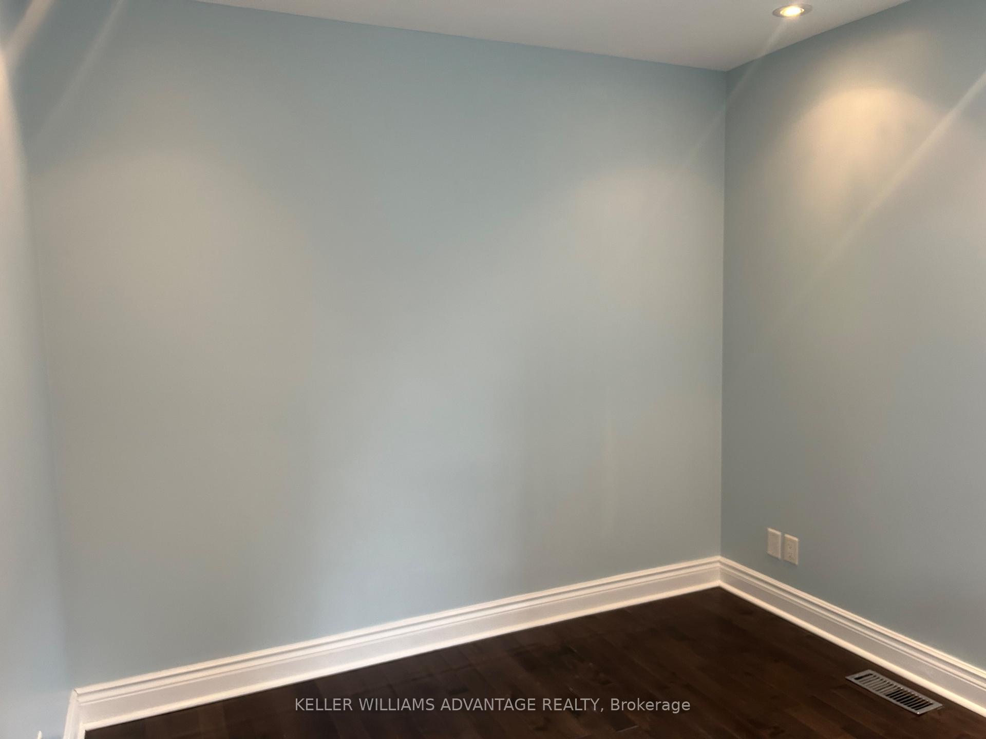 Photo 13 of Unit B, 26 Barker Avenue, Toronto, Danforth Village-East York — HOMEH