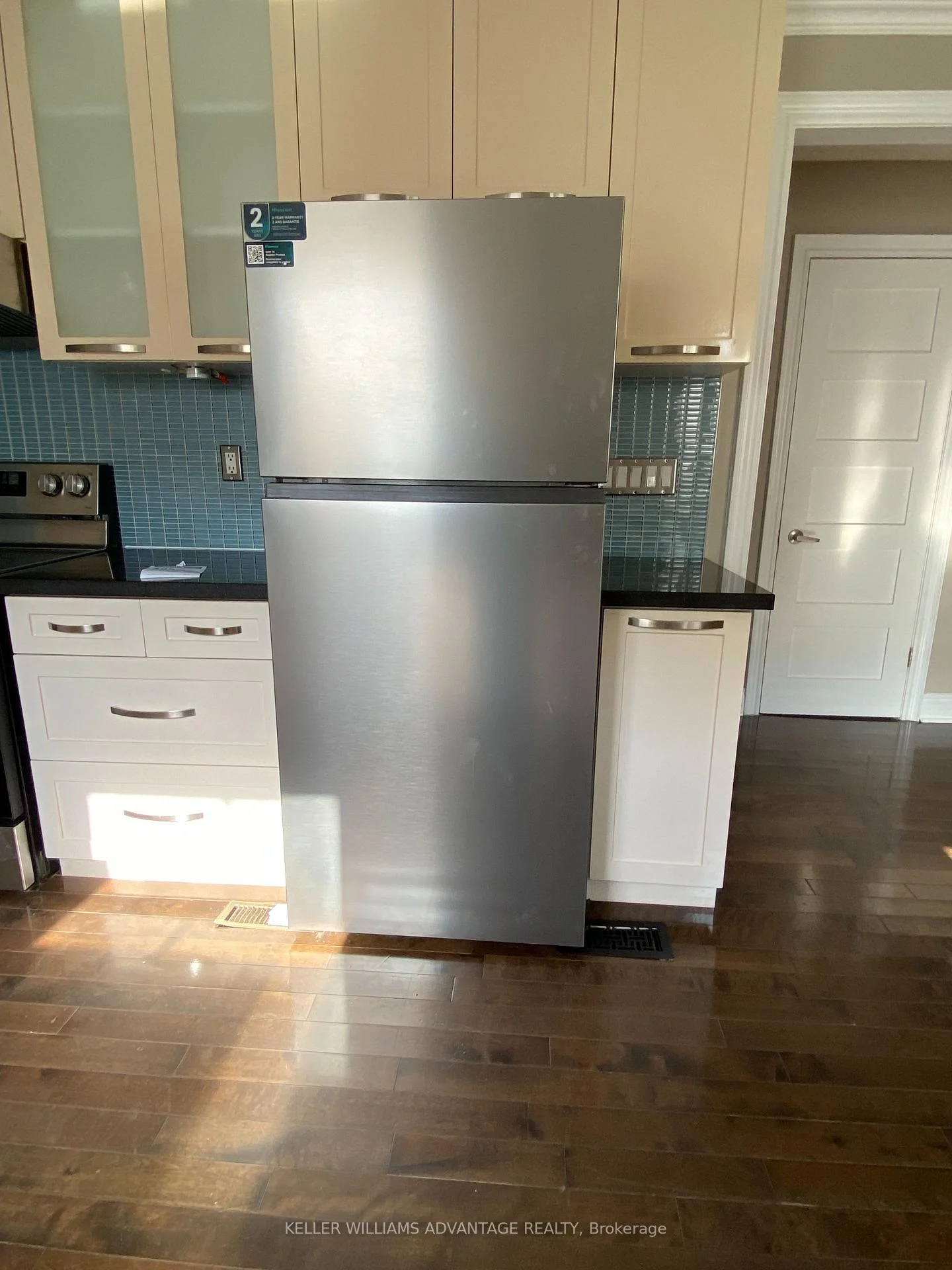 Photo 7 of Unit B, 26 Barker Avenue, Toronto, Danforth Village-East York — HOMEH