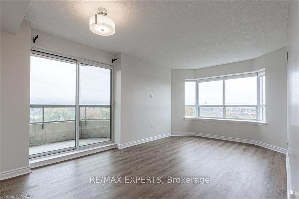 Photo 18 of Unit 605, 300 Ray Lawson Boulevard, Brampton, Fletcher's Creek South — HOMEH