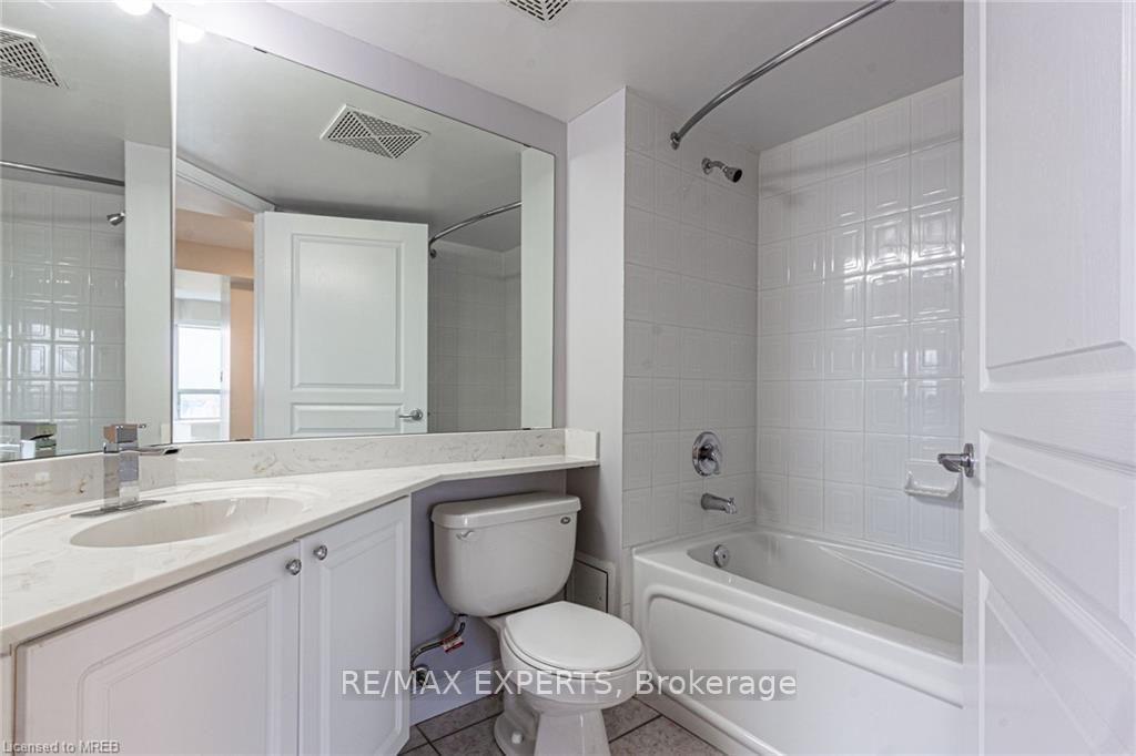 Photo 36 of Unit 605, 300 Ray Lawson Boulevard, Brampton, Fletcher's Creek South — HOMEH