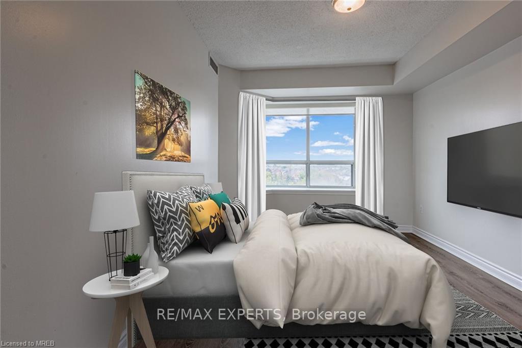 Photo 56 of Unit 605, 300 Ray Lawson Boulevard, Brampton, Fletcher's Creek South — HOMEH