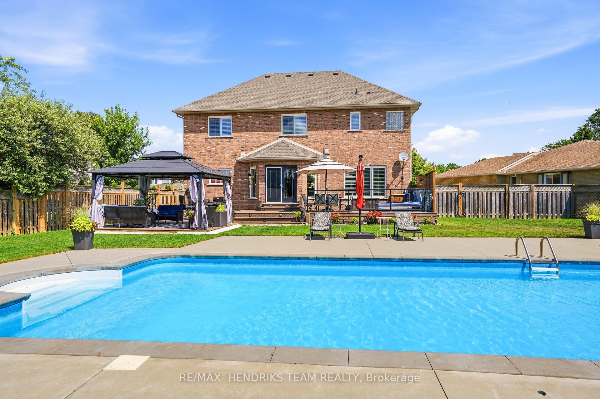 Photo 46 of 169 Michael Drive, Welland, N. Welland — HOMEH