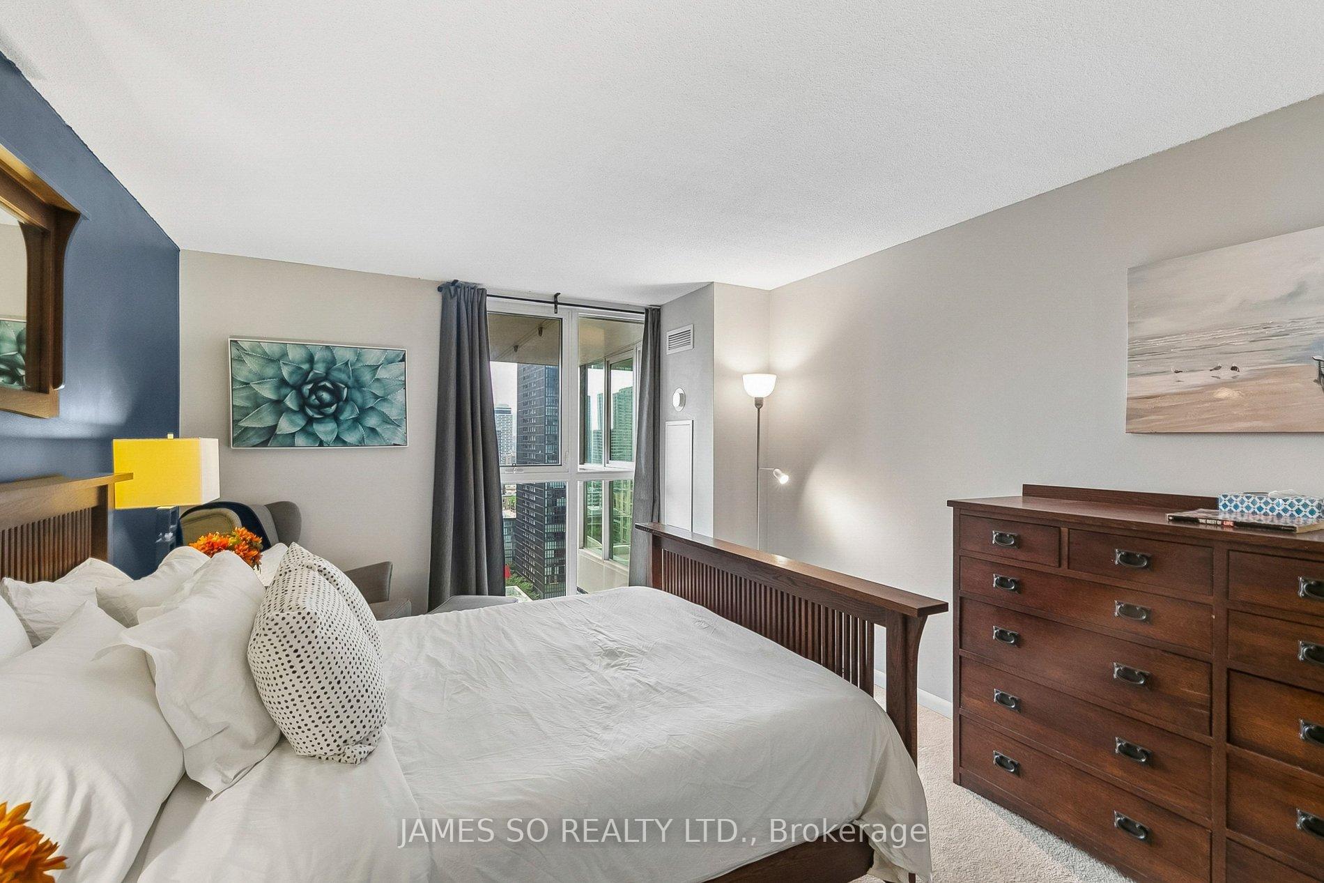 Photo 14 of Unit 2206, 278 Bloor Street E, Toronto, Rosedale-Moore Park — HOMEH