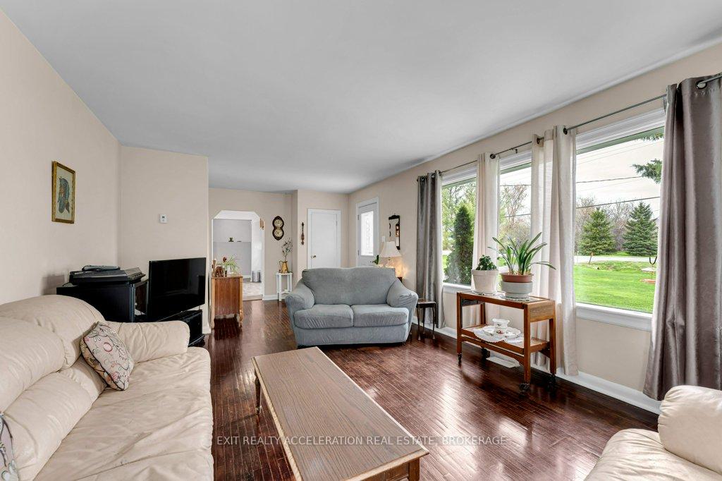 Photo 8 of 7520 County Road 2 E, Greater Napanee, Greater Napanee — HOMEH