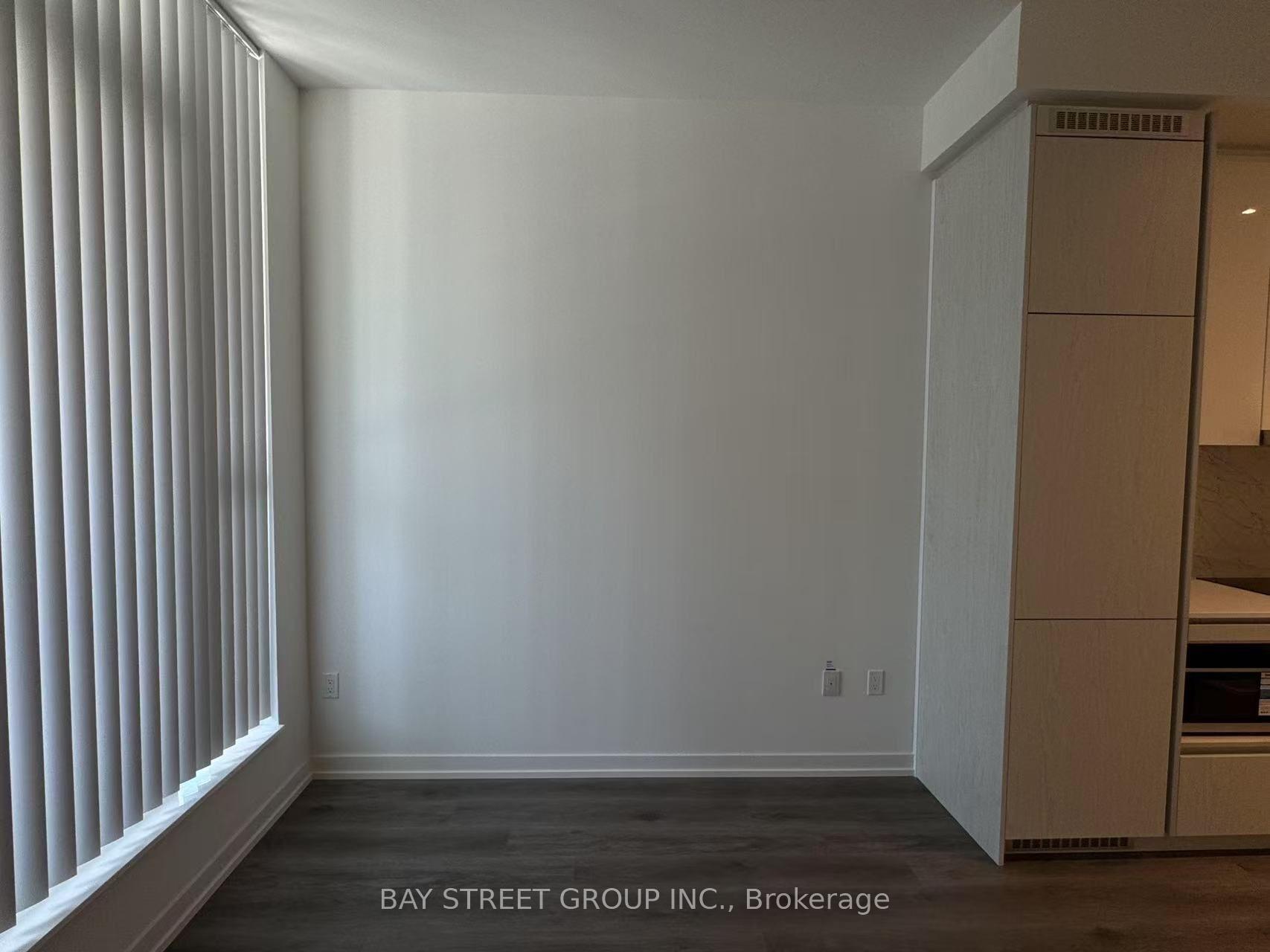 Photo 6 of Unit 203, 28 Interchange Way, Vaughan, Vaughan Corporate Centre — HOMEH