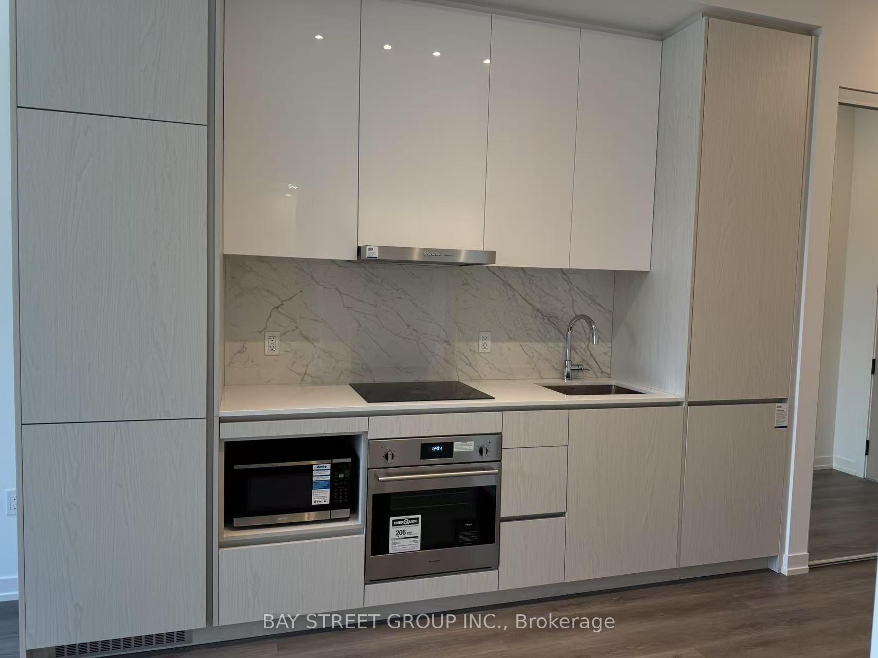 Photo 11 of Unit 203, 28 Interchange Way, Vaughan, Vaughan Corporate Centre — HOMEH