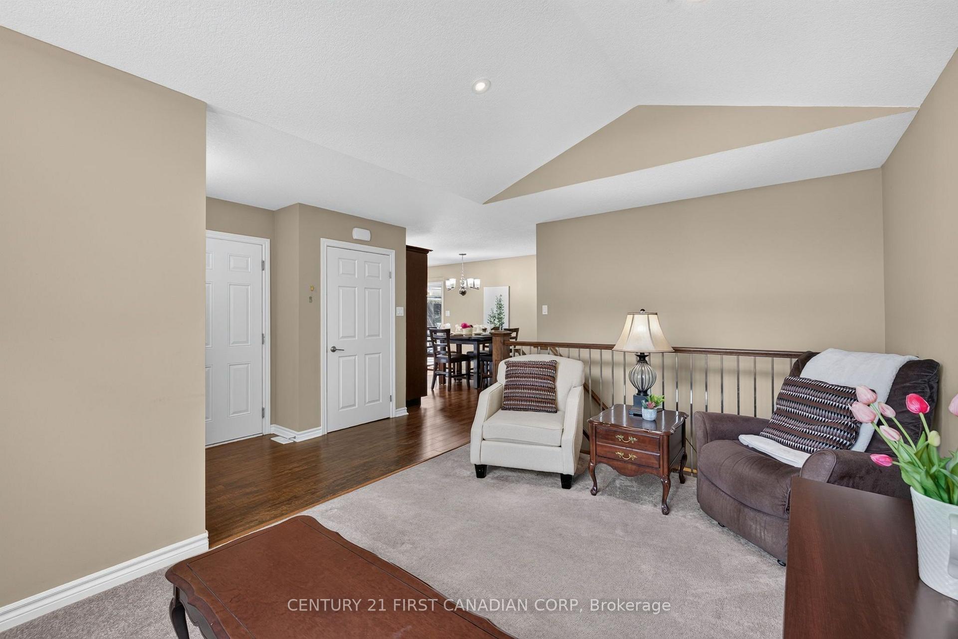 Photo 9 of 290 Mogg Street, Strathroy-Caradoc, SE — HOMEH