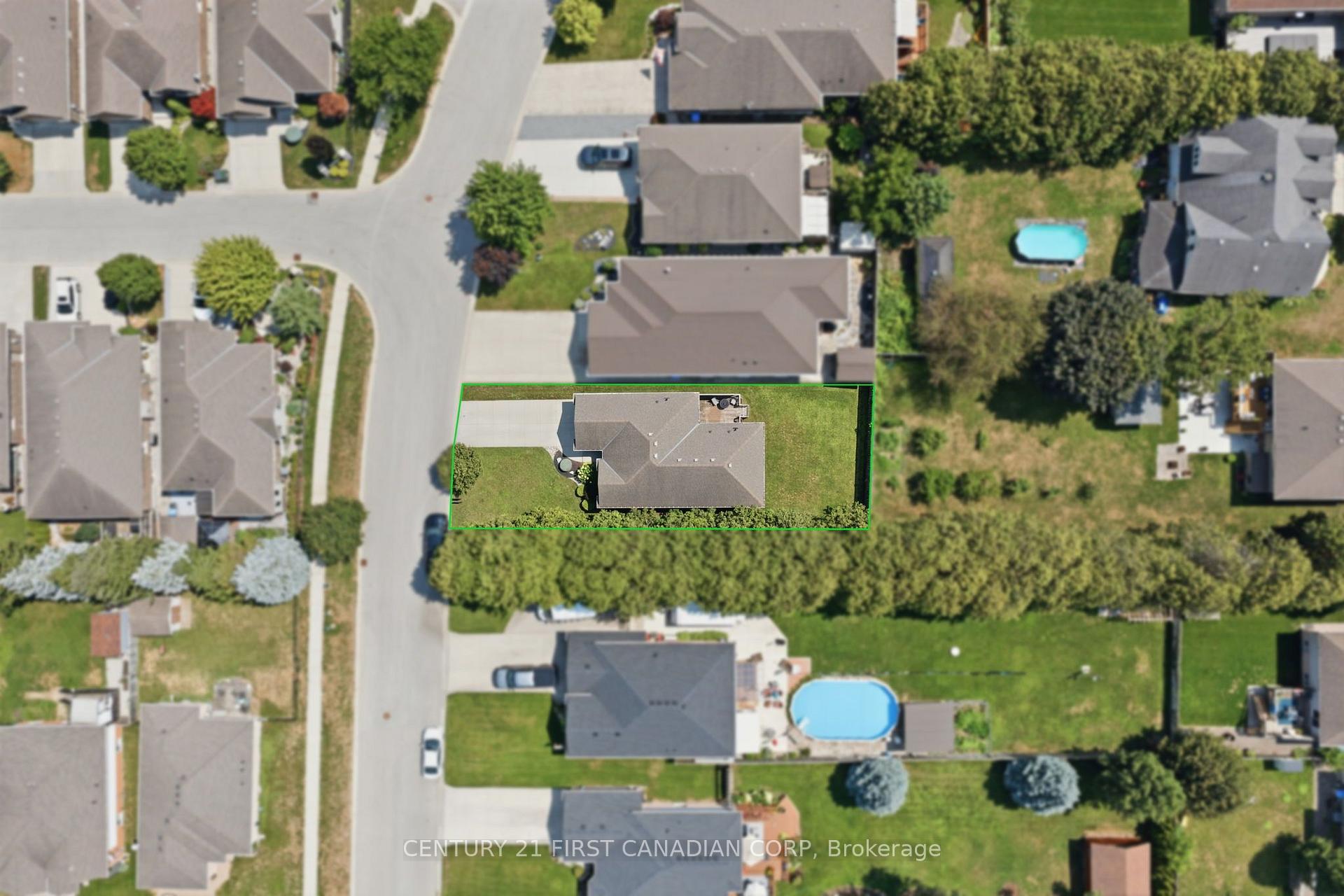 Photo 40 of 290 Mogg Street, Strathroy-Caradoc, SE — HOMEH