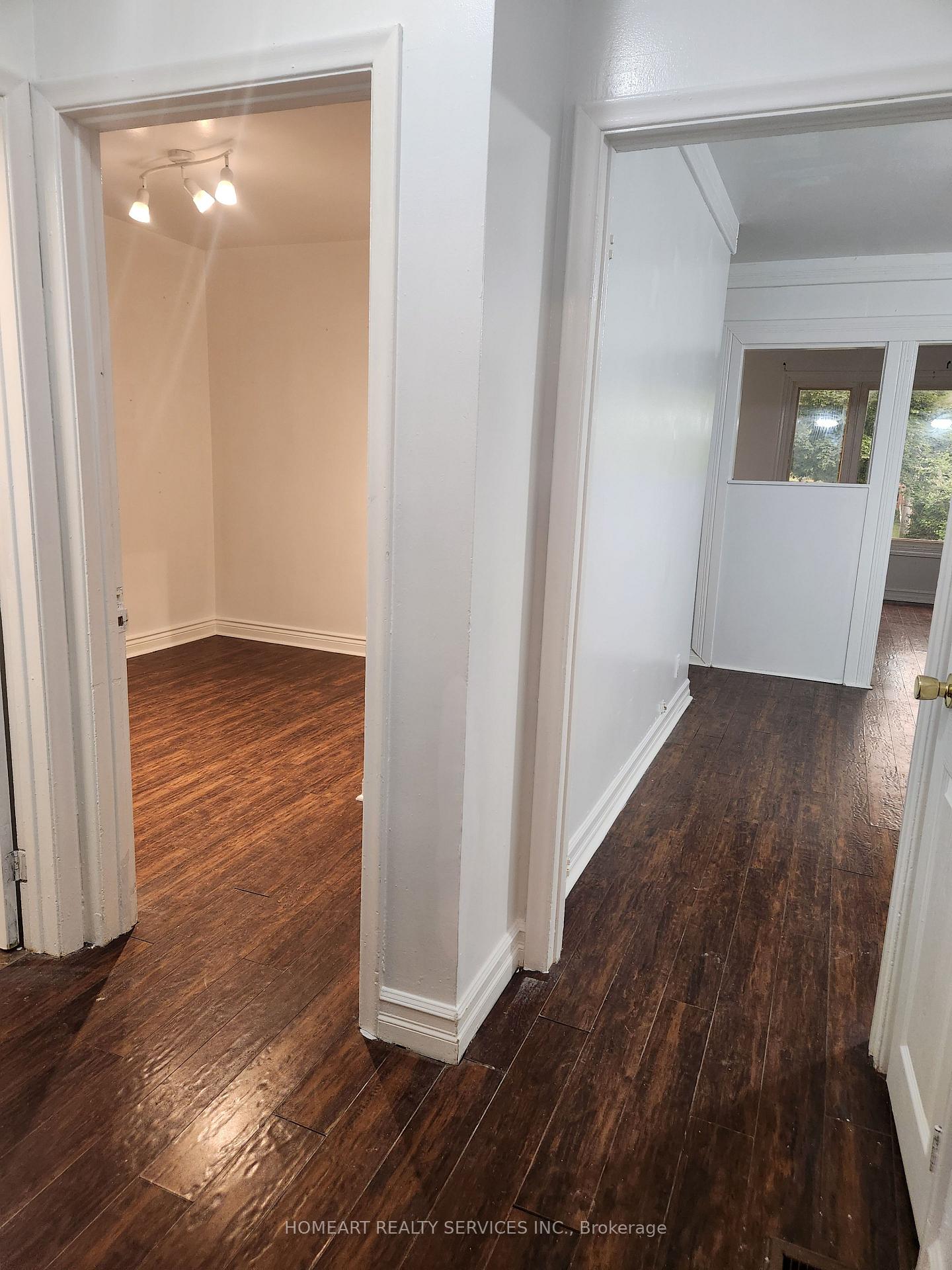 Photo 8 of 87 Tulloch Drive, Ajax, South East — HOMEH