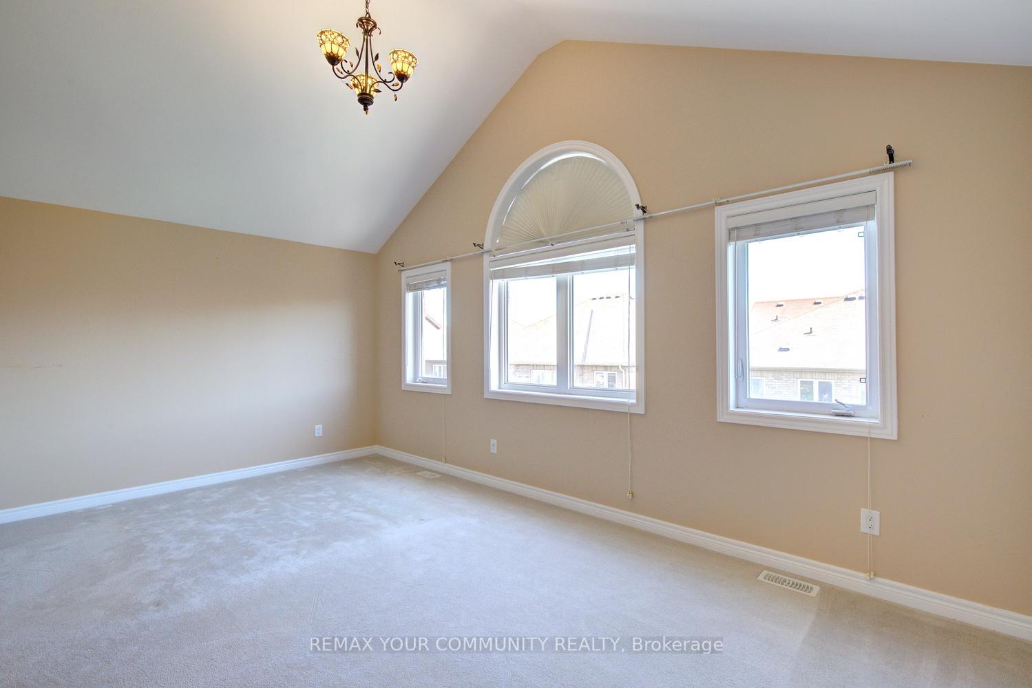 Photo 27 of 89 Maple Valley Drive, Vaughan, Patterson — HOMEH