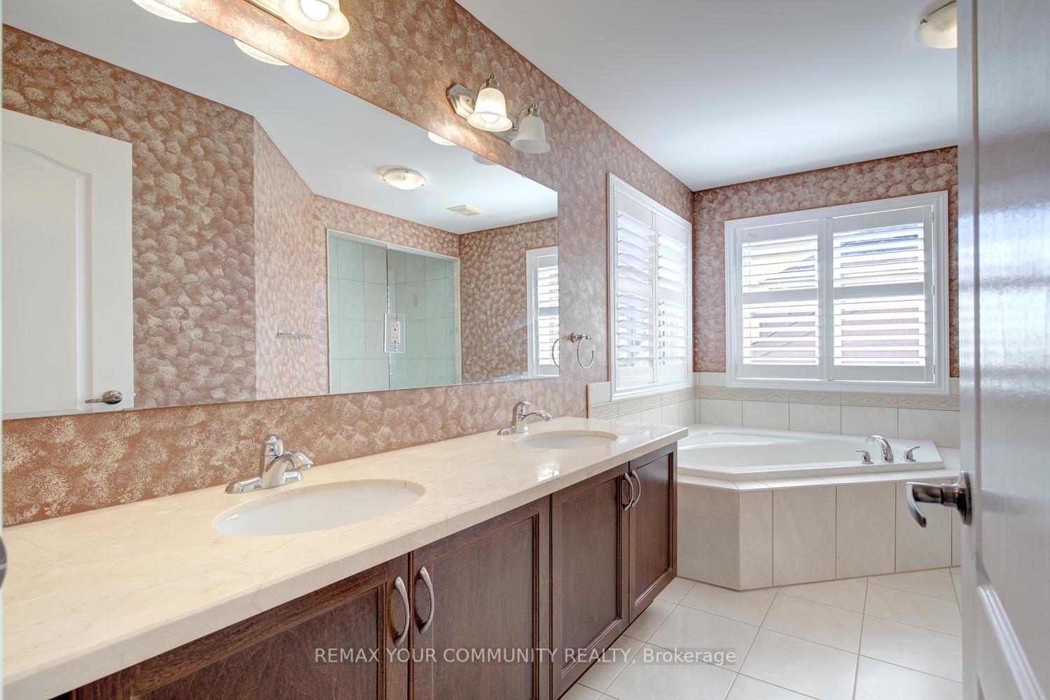 Photo 28 of 89 Maple Valley Drive, Vaughan, Patterson — HOMEH