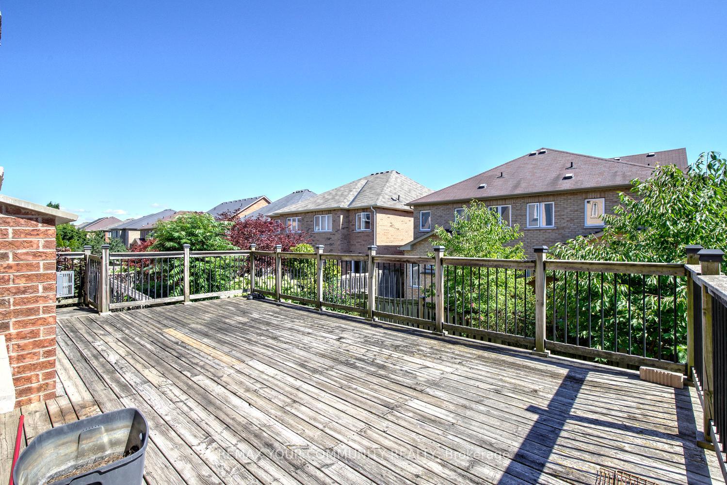 Photo 43 of 89 Maple Valley Drive, Vaughan, Patterson — HOMEH