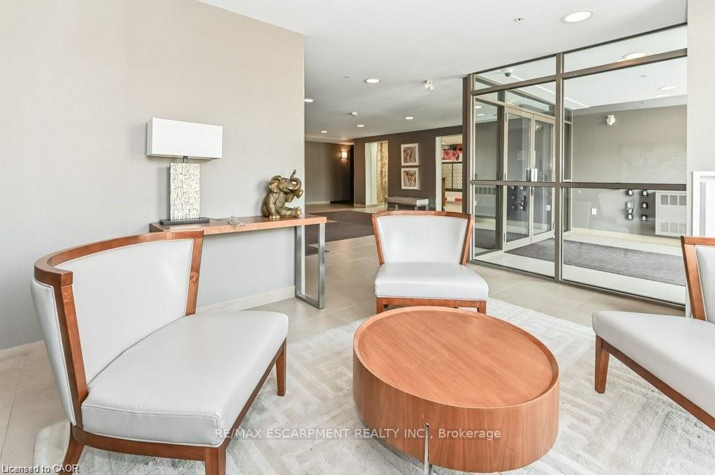 Photo 13 of Unit 206, 5010 Corporate Drive, Burlington, Uptown — HOMEH