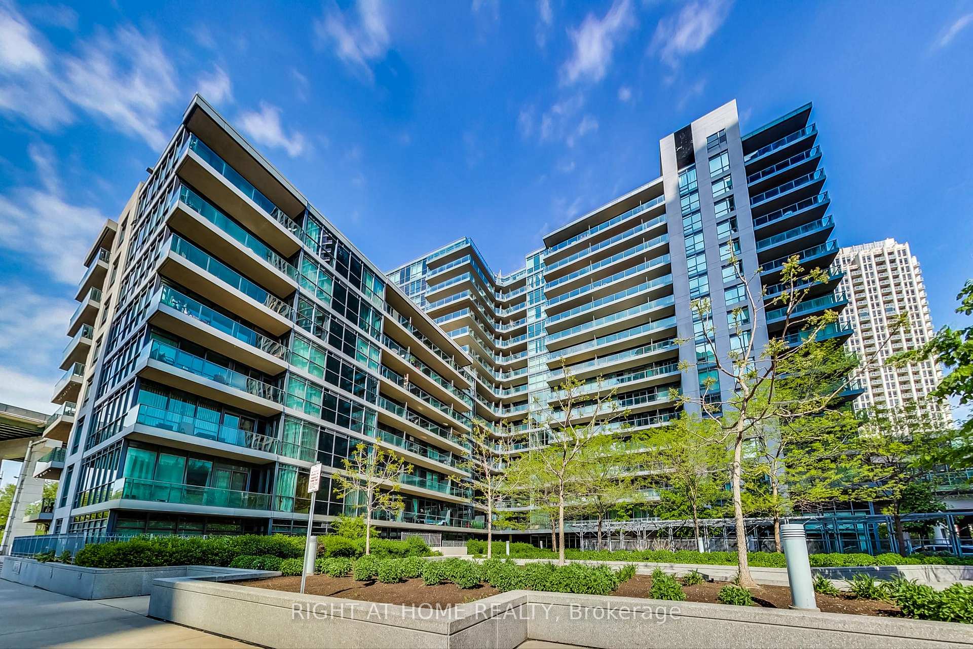 Photo 1 of Unit 656, 209 Fort York Boulevard S, Toronto, Niagara — HOMEH