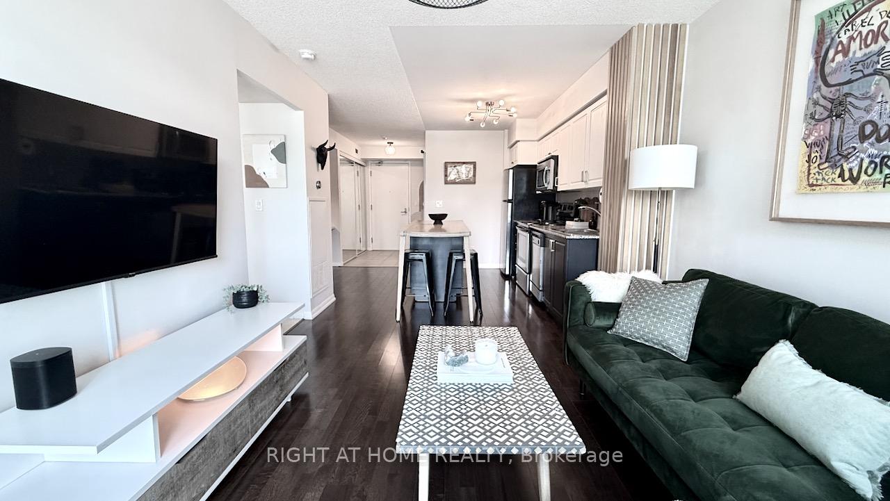 Photo 15 of Unit 656, 209 Fort York Boulevard S, Toronto, Niagara — HOMEH