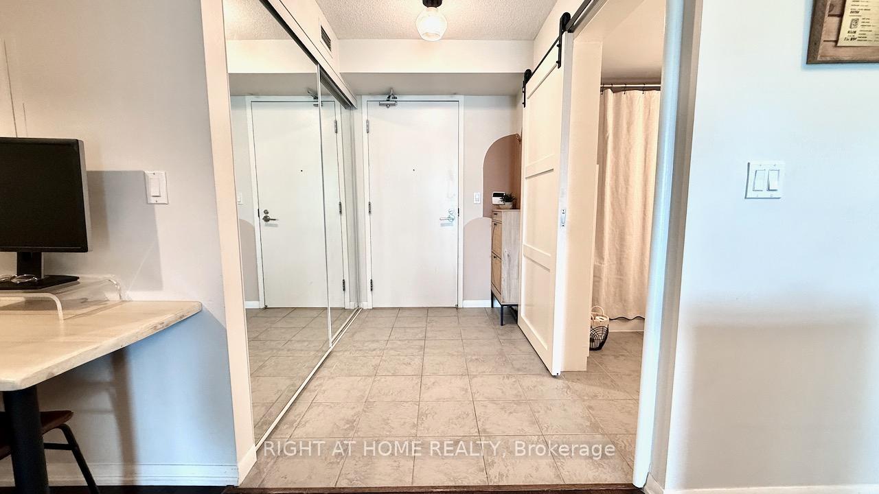 Photo 42 of Unit 656, 209 Fort York Boulevard S, Toronto, Niagara — HOMEH