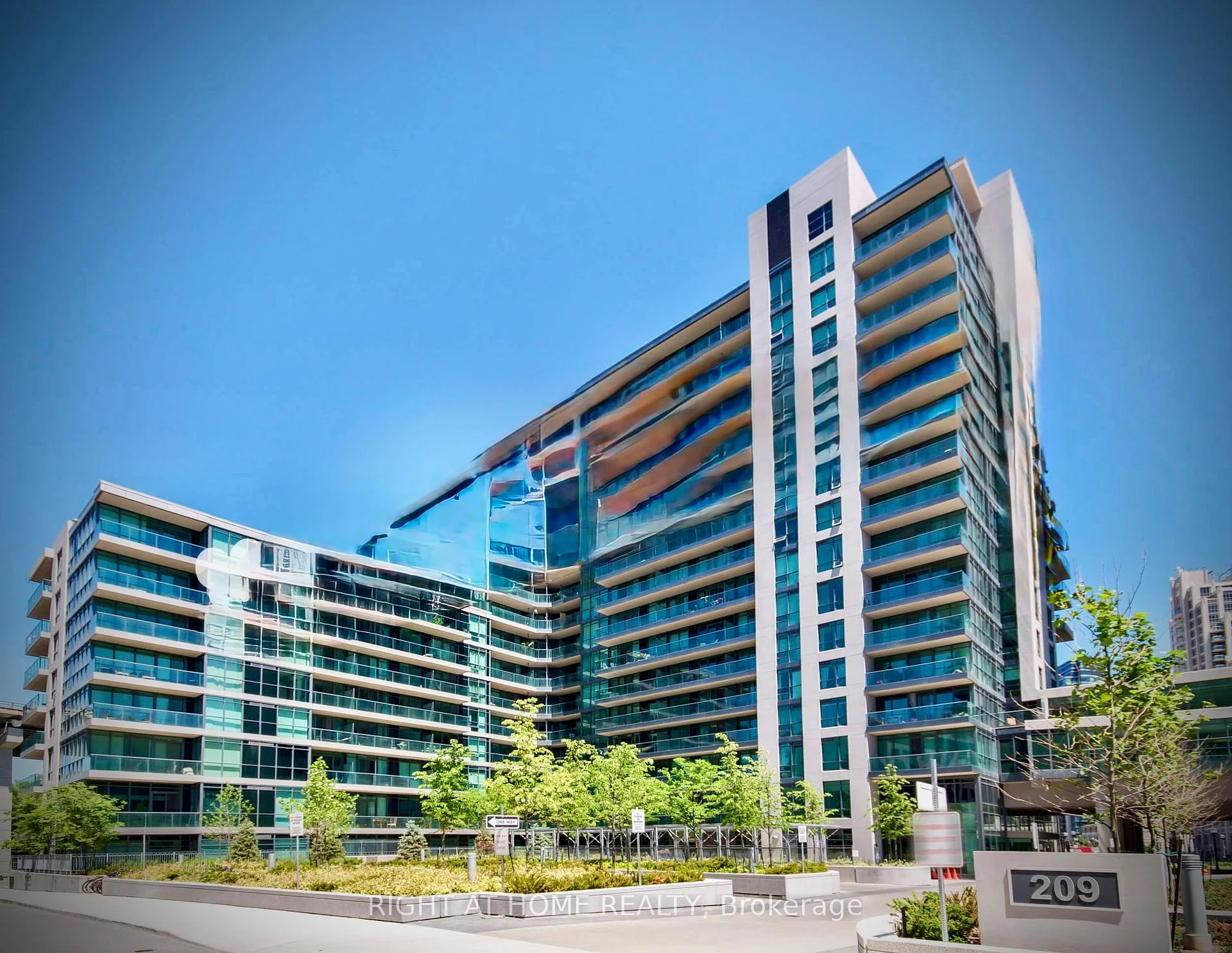 Photo 16 of Unit 656, 209 Fort York Boulevard S, Toronto, Niagara — HOMEH