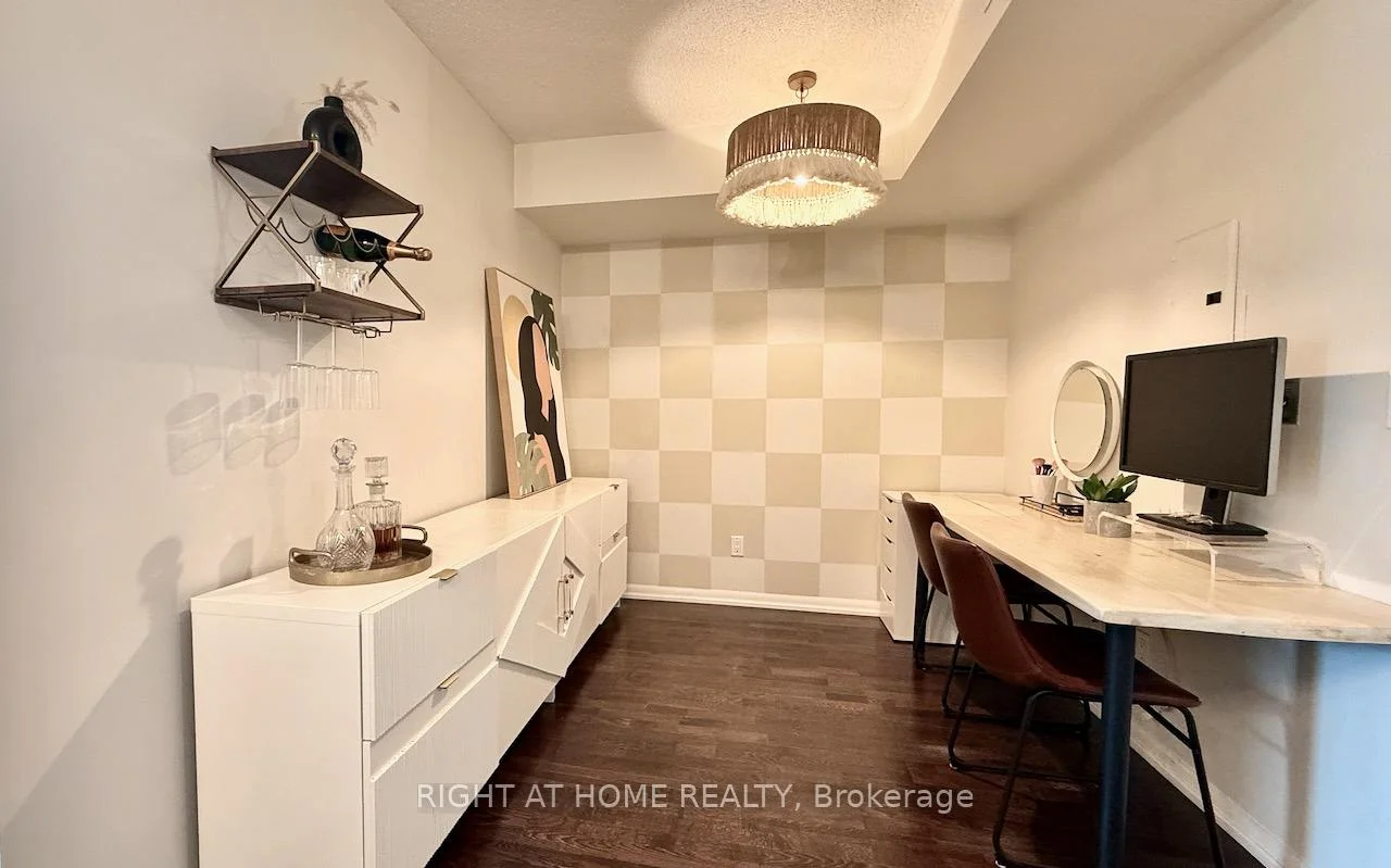 Photo 23 of Unit 656, 209 Fort York Boulevard S, Toronto, Niagara — HOMEH