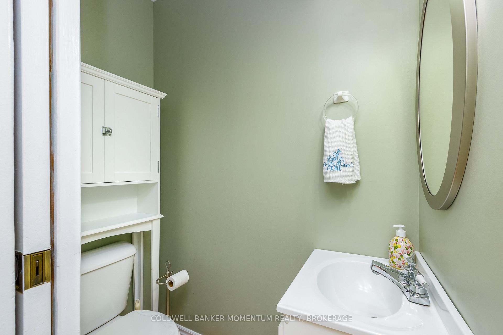 Photo 5 of Unit 12, 302 Vine Street, St. Catharines, Carlton/Bunting — HOMEH