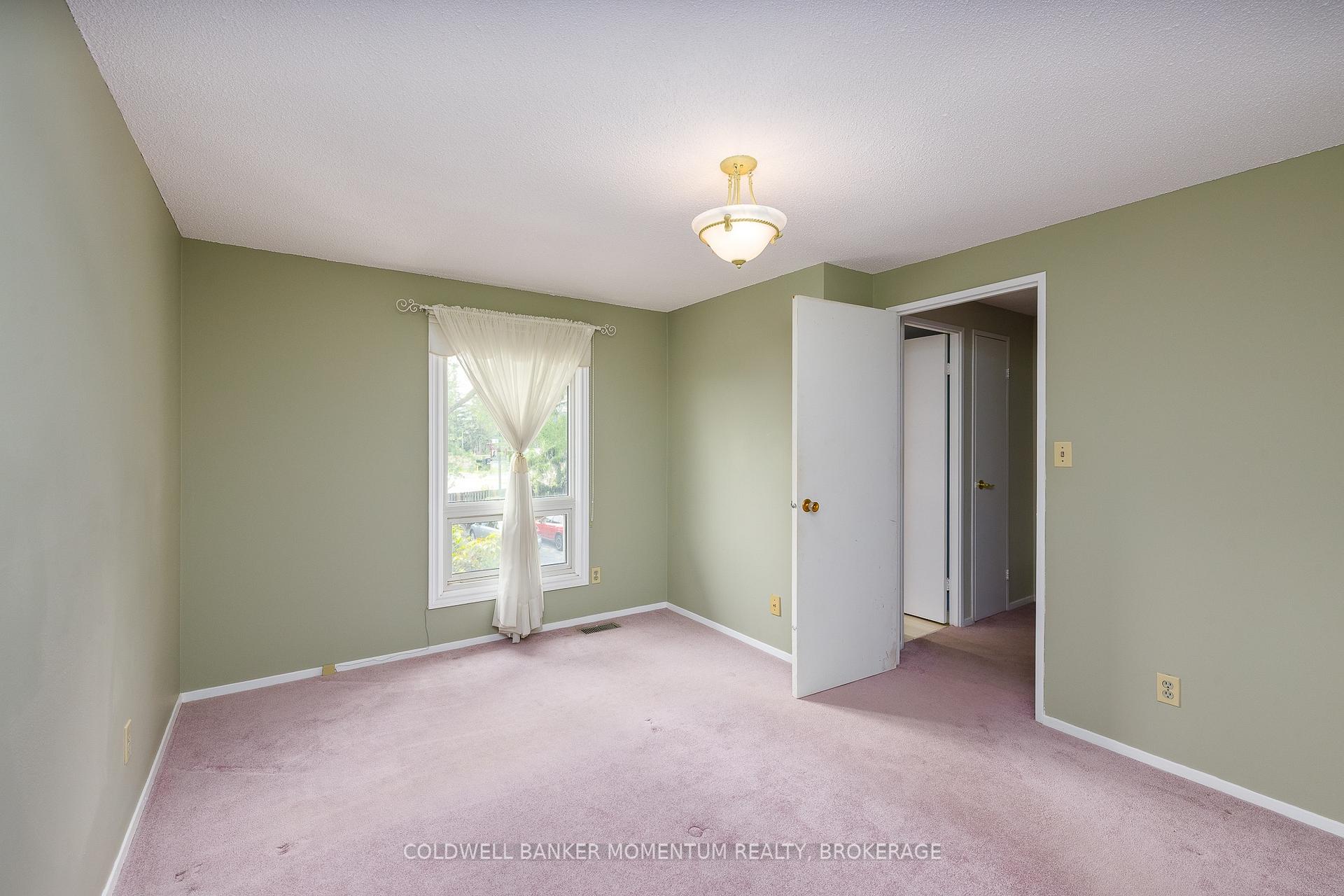 Photo 18 of Unit 12, 302 Vine Street, St. Catharines, Carlton/Bunting — HOMEH