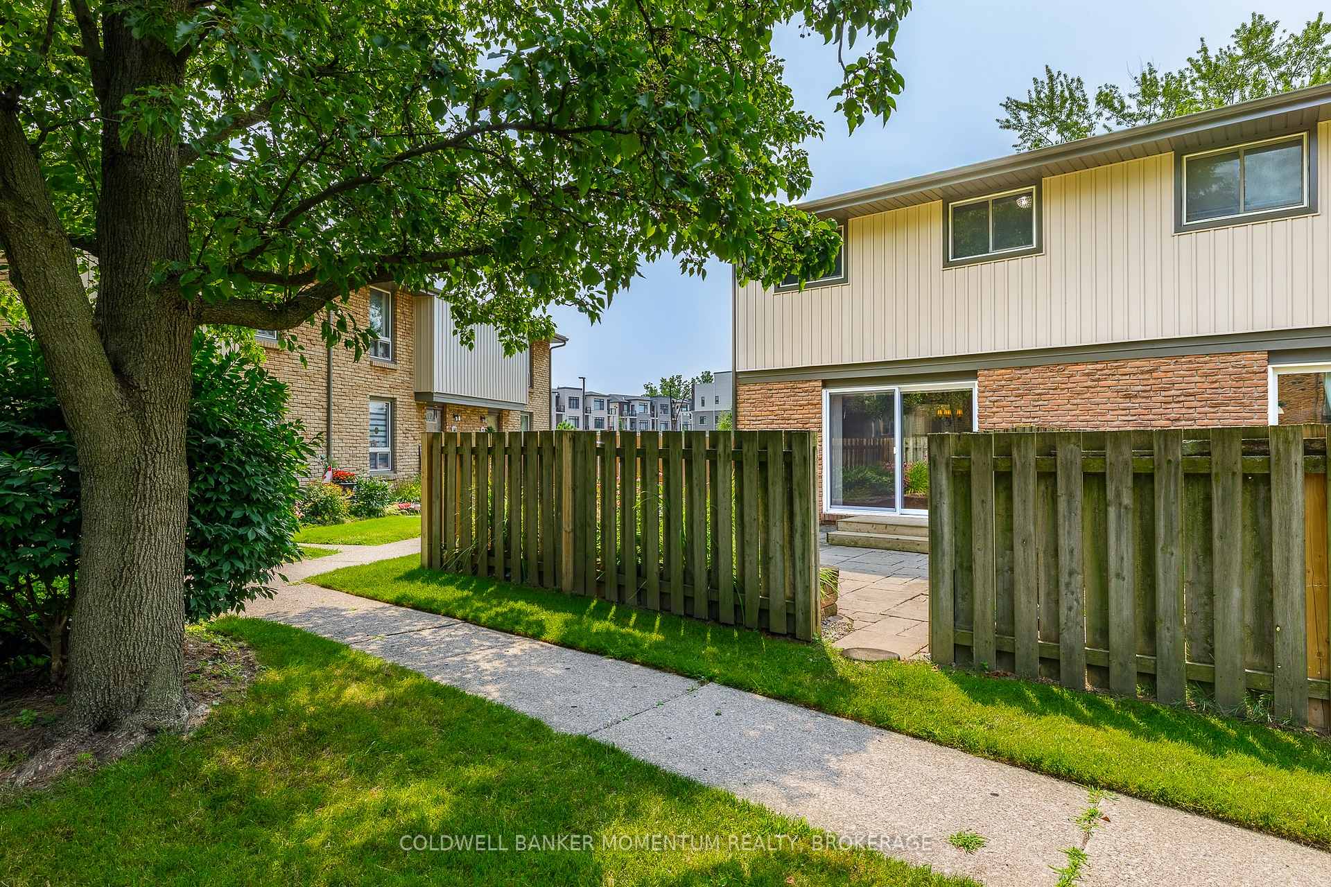 Photo 22 of Unit 12, 302 Vine Street, St. Catharines, Carlton/Bunting — HOMEH